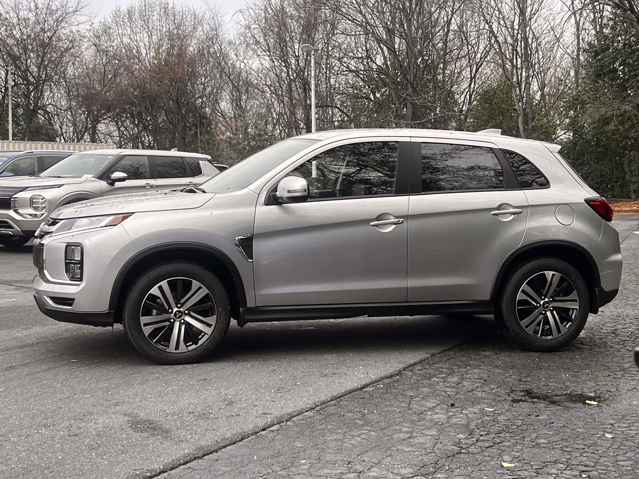 2026 Mitsubishi Outlander Sport SE