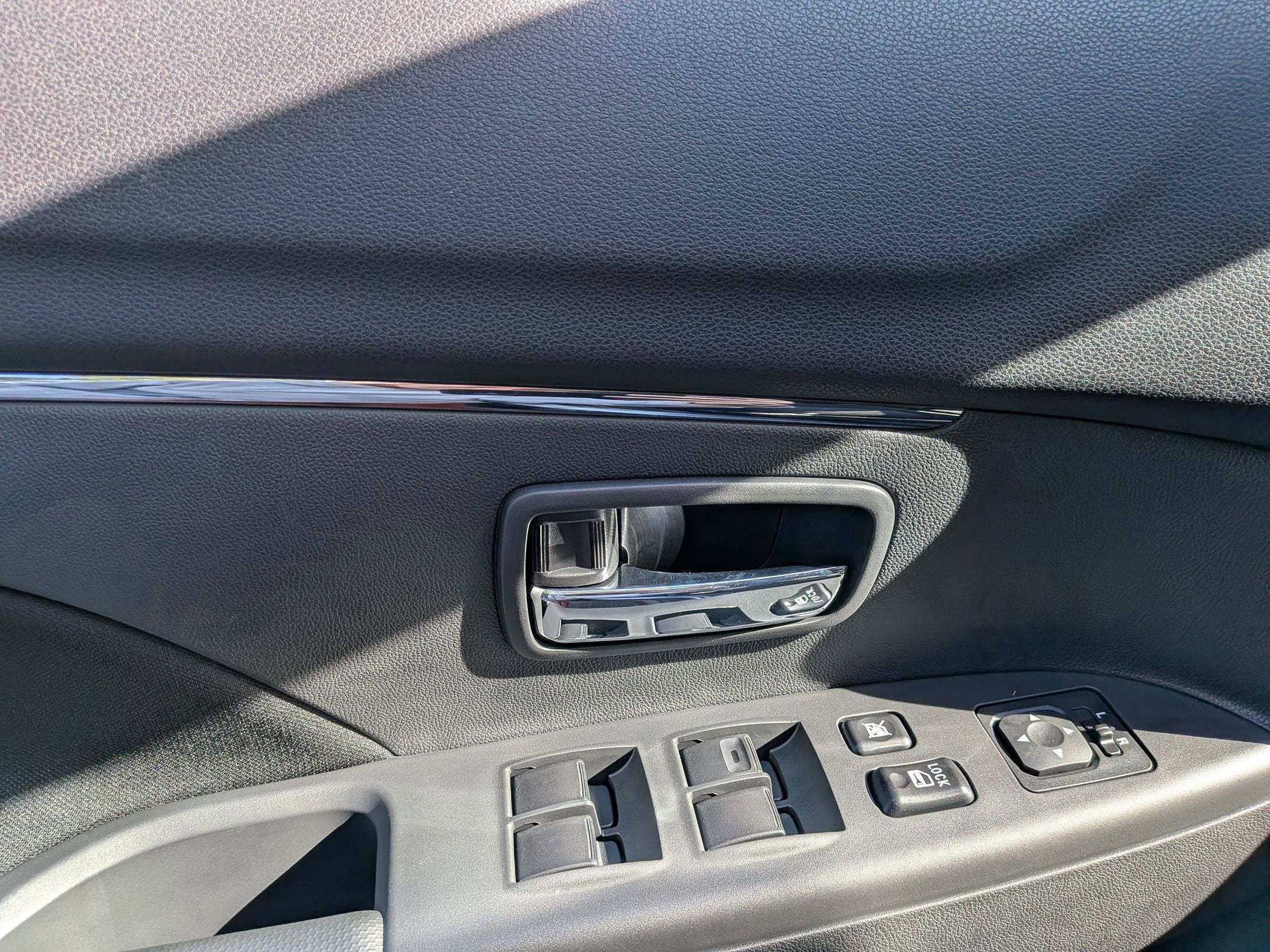 2026 Mitsubishi Outlander Sport ES