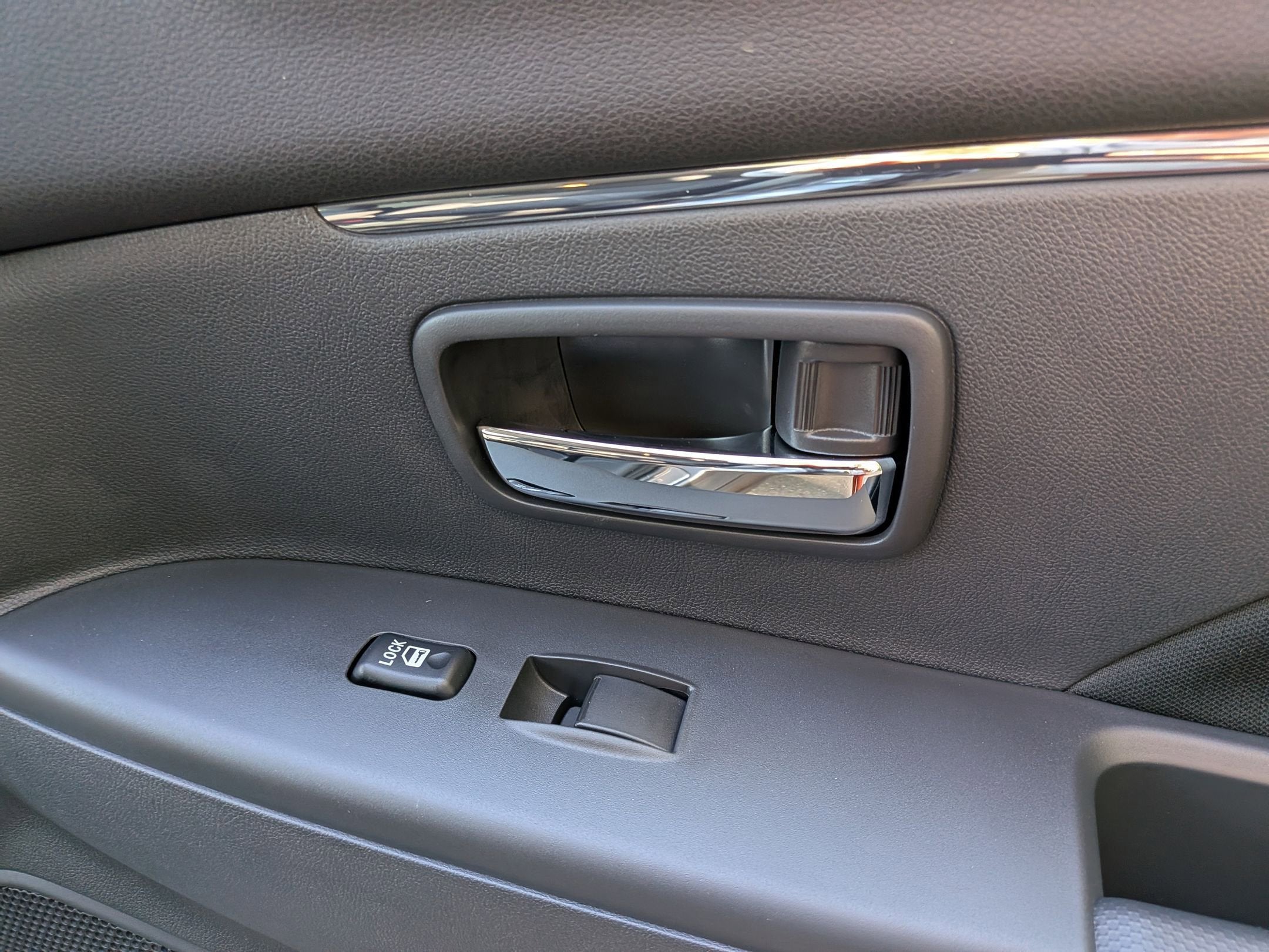 2026 Mitsubishi Outlander Sport ES