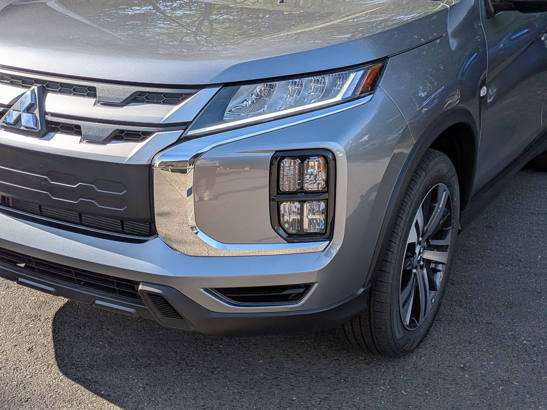 2026 Mitsubishi Outlander Sport ES