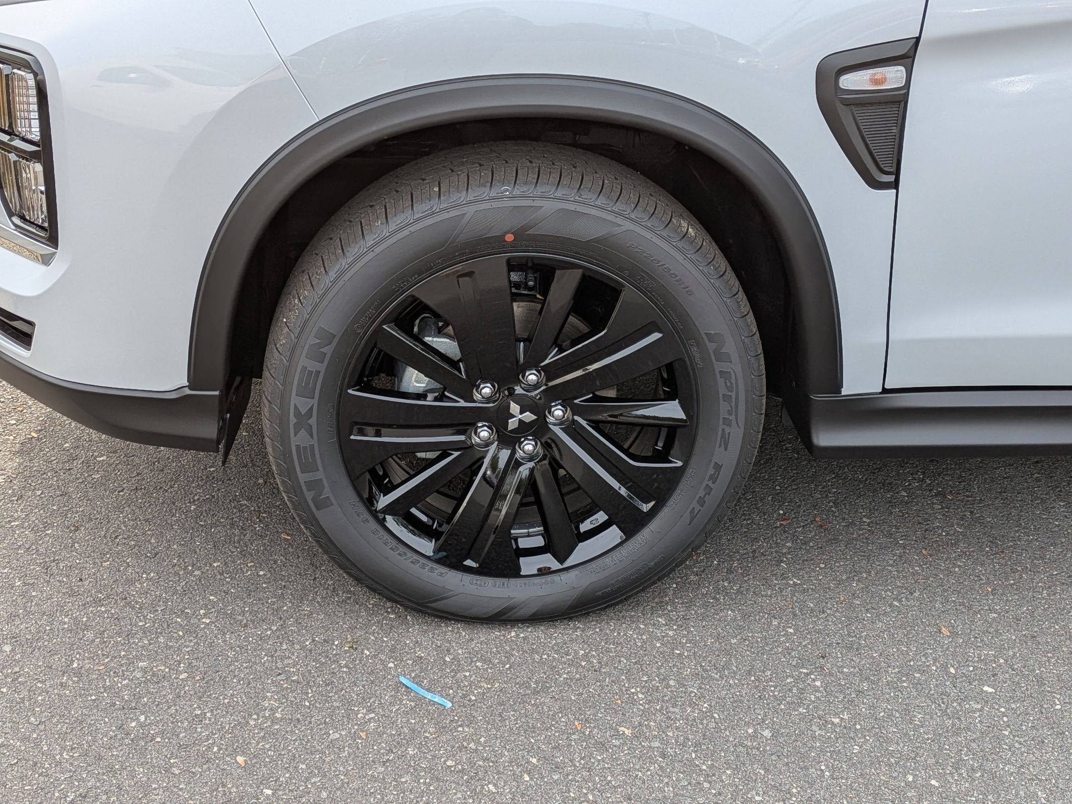 2026 Mitsubishi Outlander Sport LE