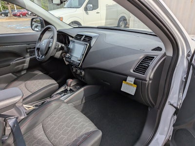 2026 Mitsubishi Outlander Sport LE
