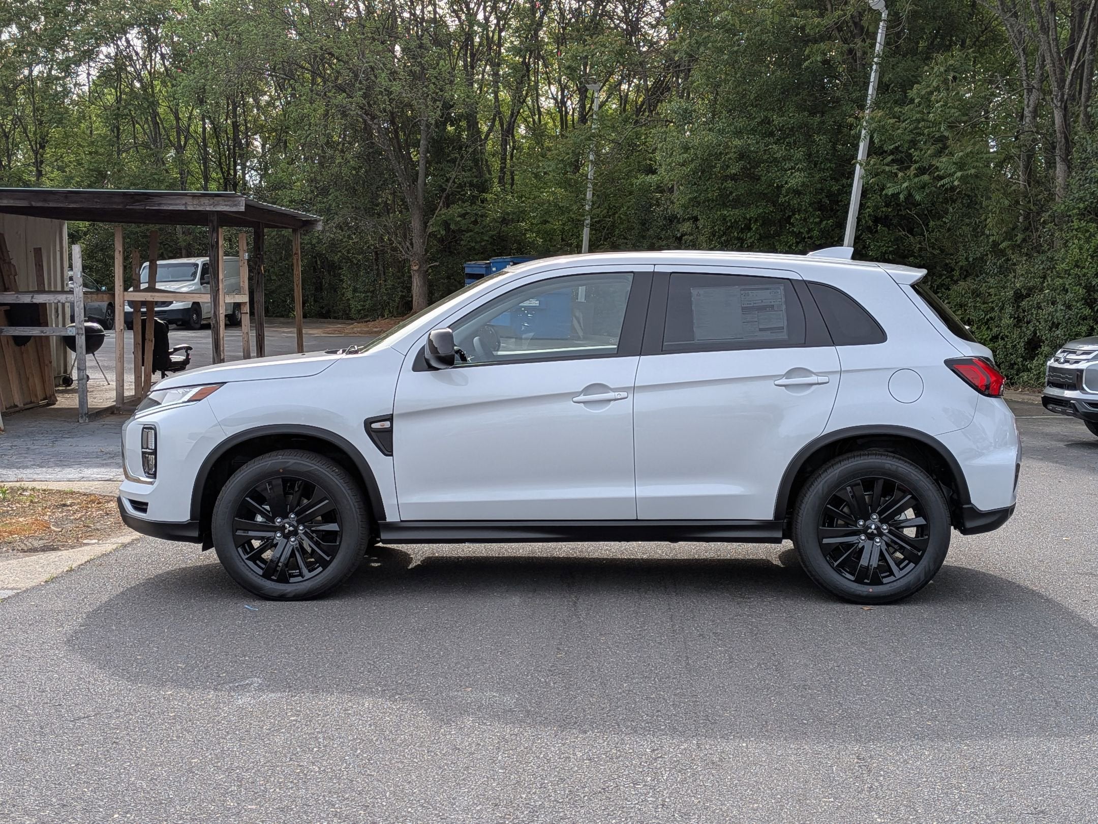 2026 Mitsubishi Outlander Sport LE