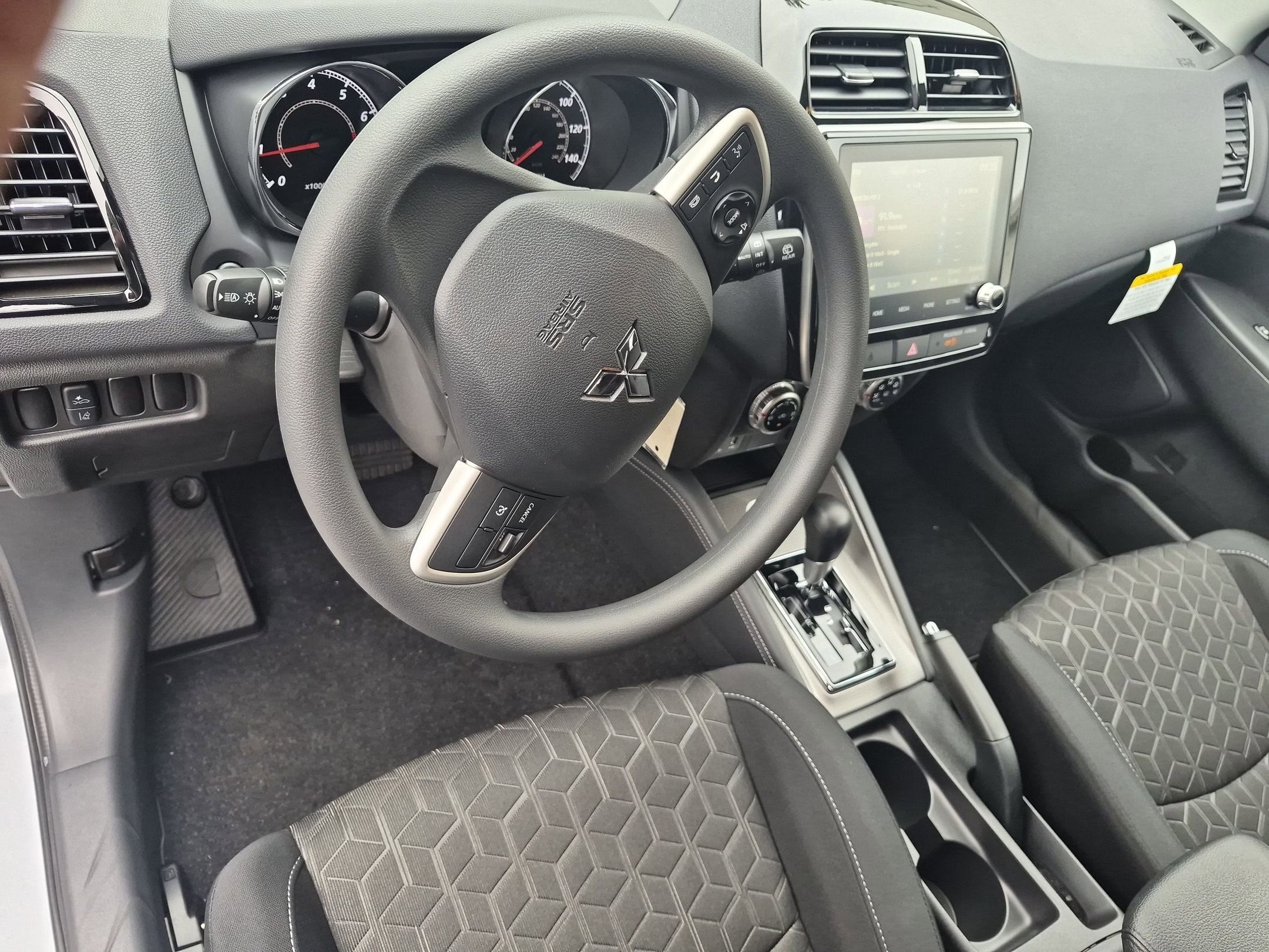 2026 Mitsubishi Outlander Sport ES