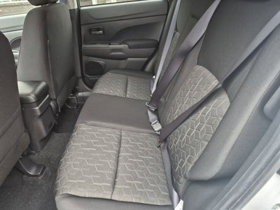 2026 Mitsubishi Outlander Sport ES
