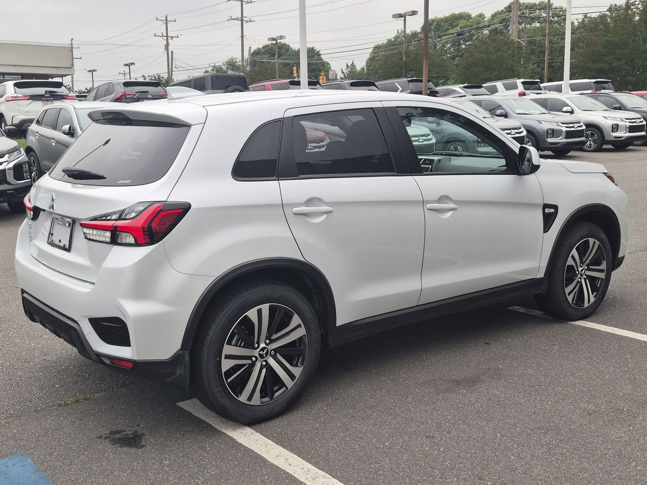 2026 Mitsubishi Outlander Sport ES