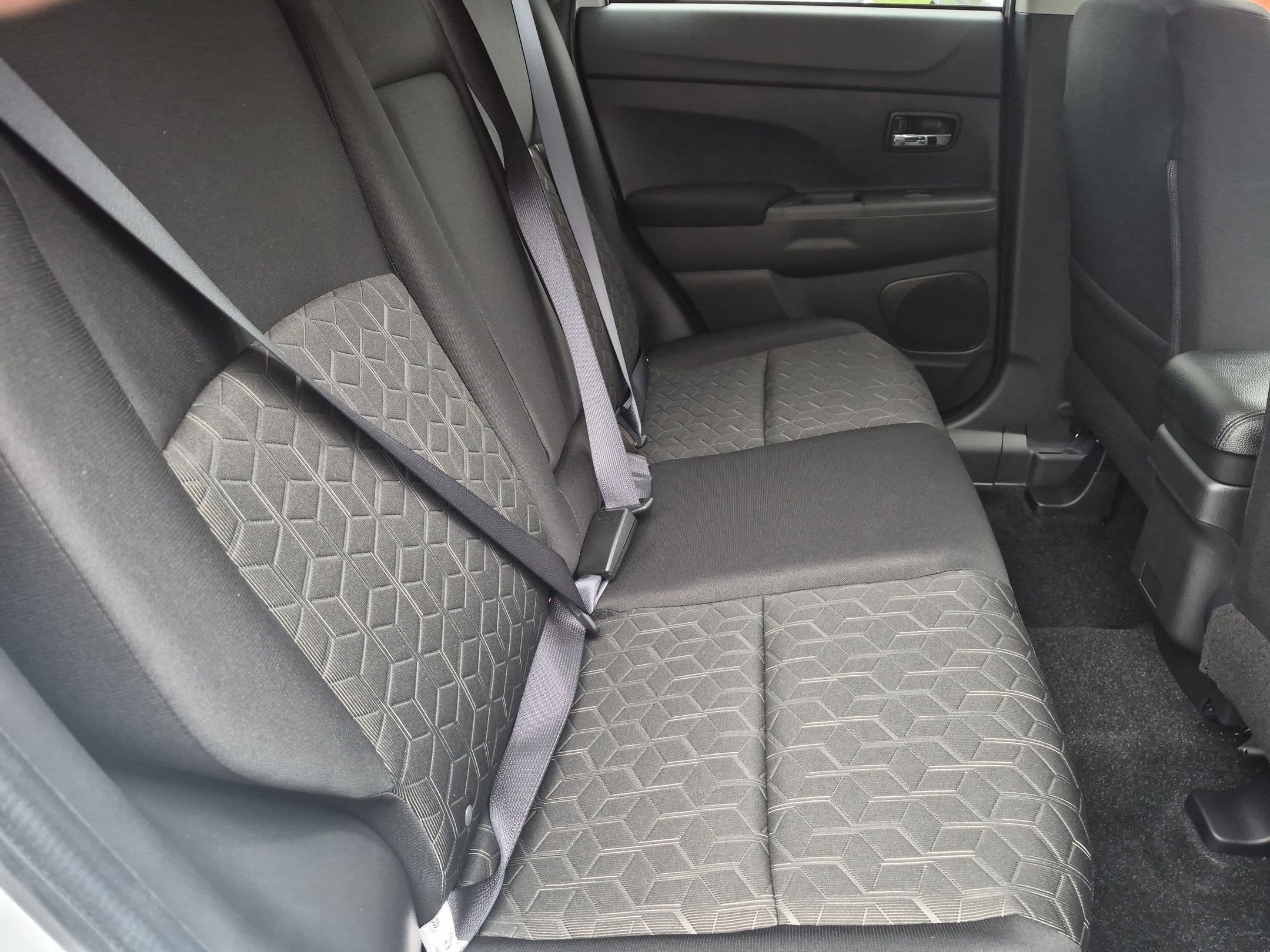2026 Mitsubishi Outlander Sport ES