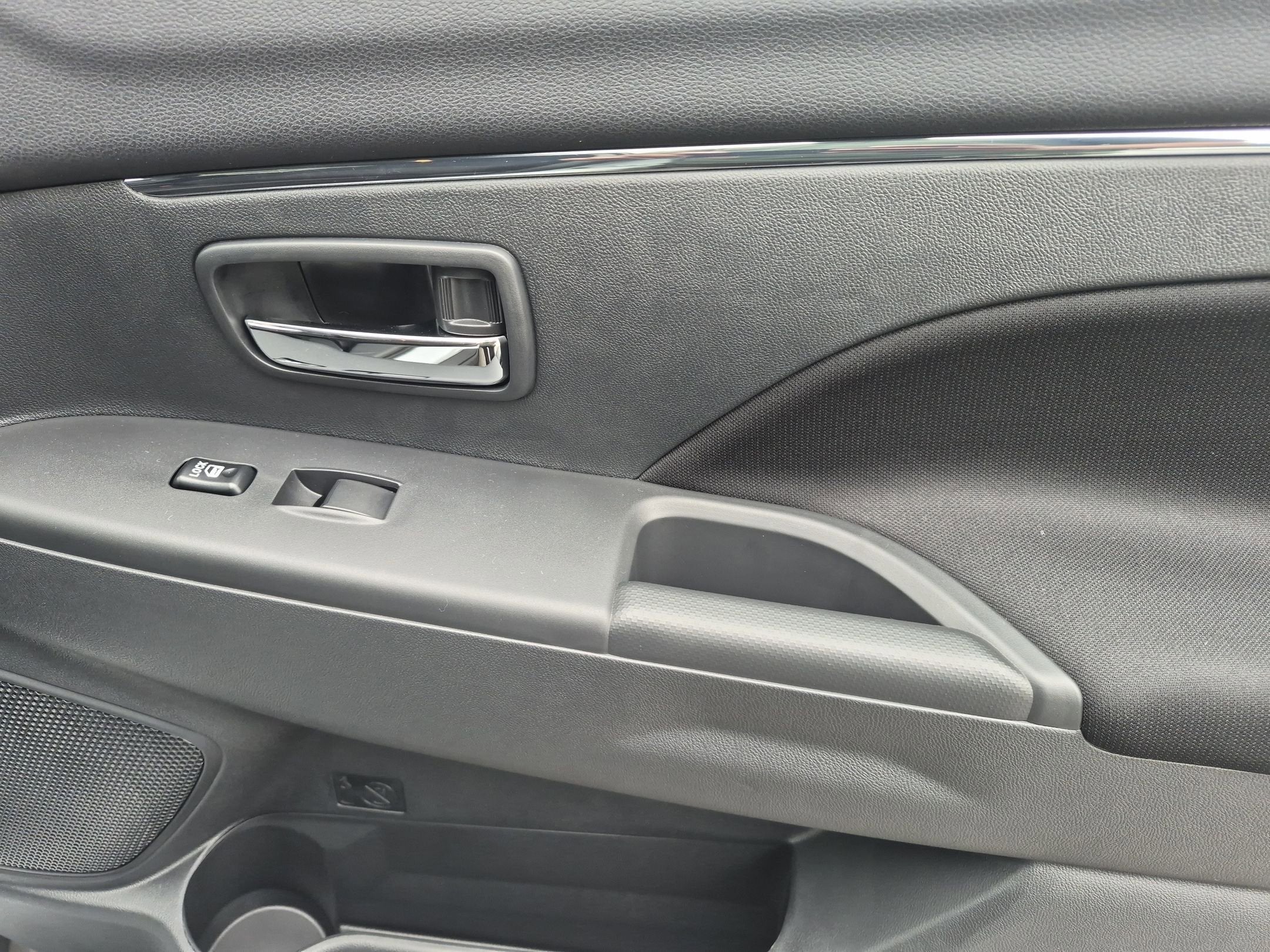 2026 Mitsubishi Outlander Sport ES