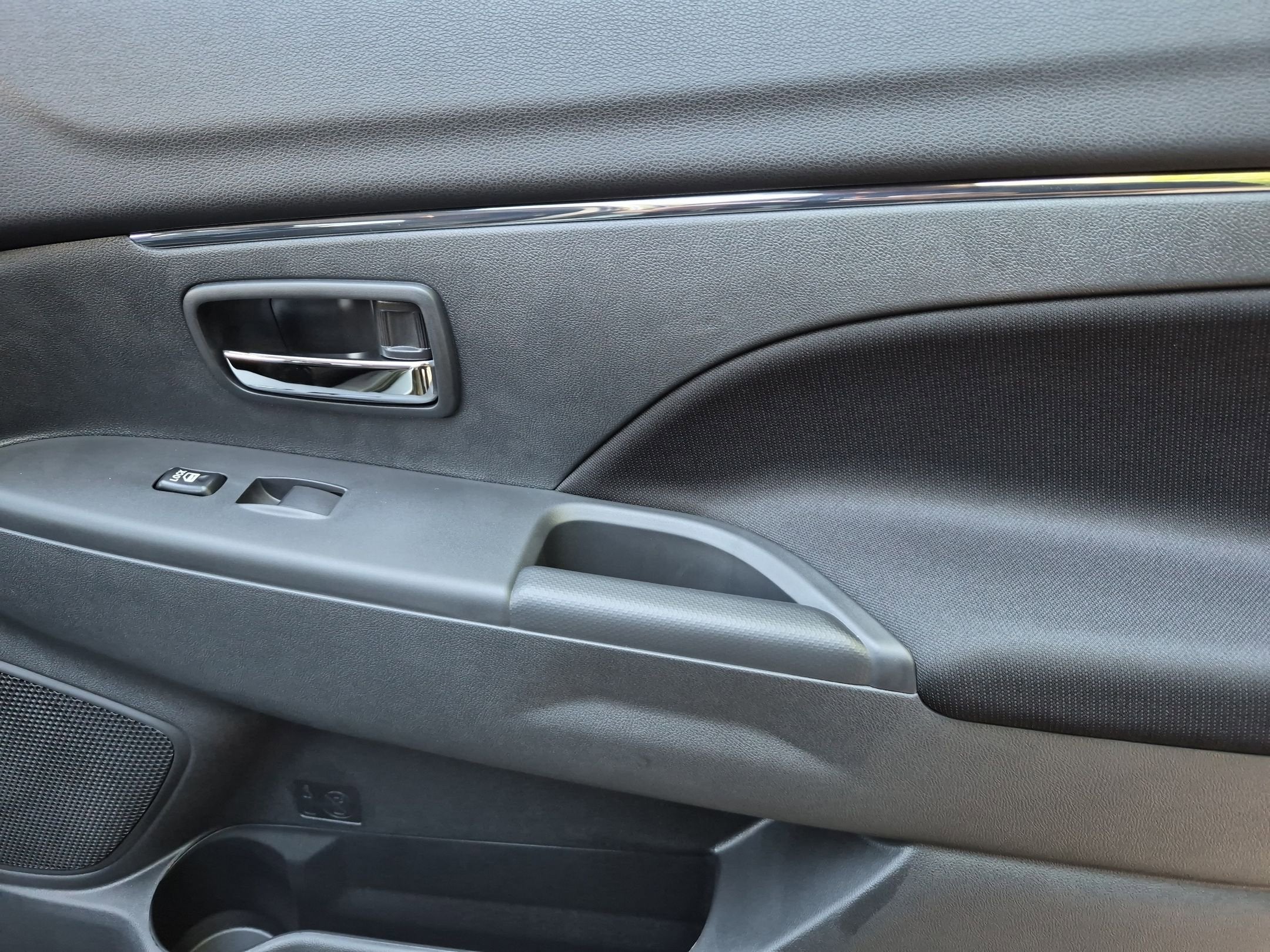 2026 Mitsubishi Outlander Sport S