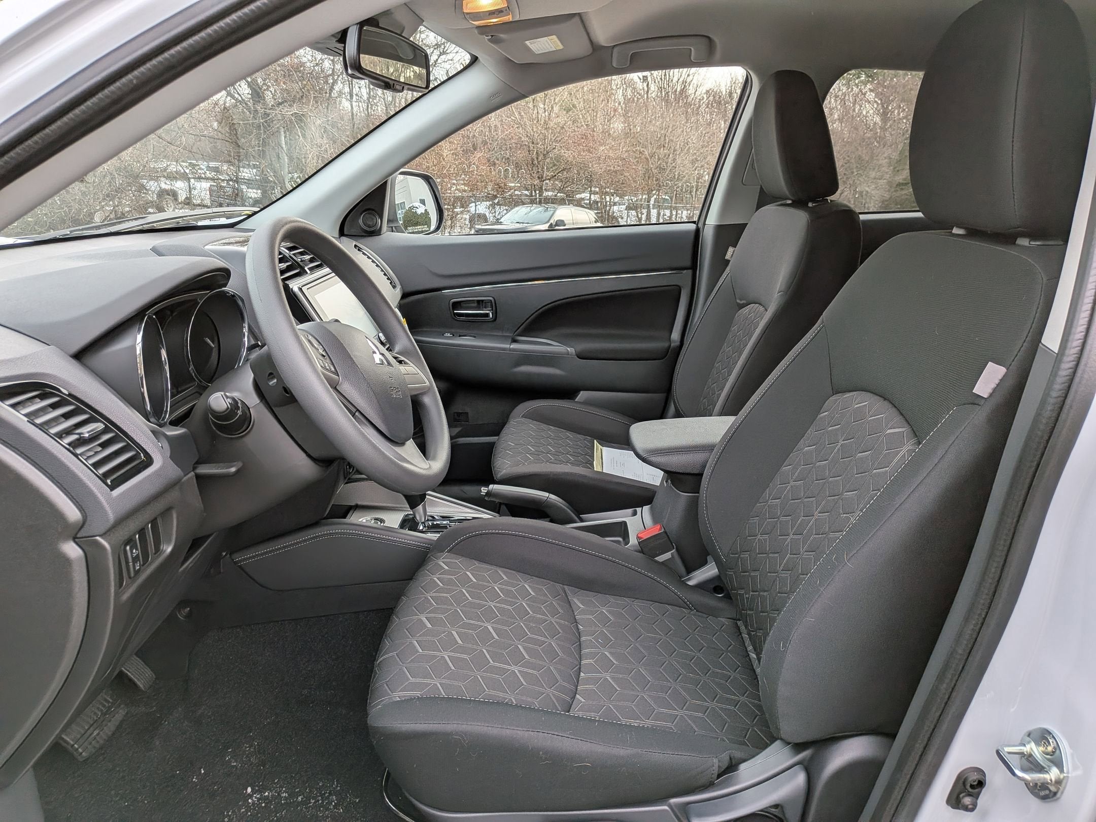 2026 Mitsubishi Outlander Sport ES