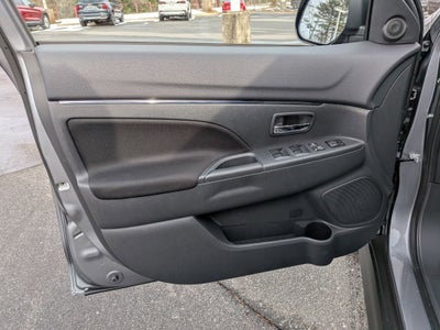 2026 Mitsubishi Outlander Sport ES