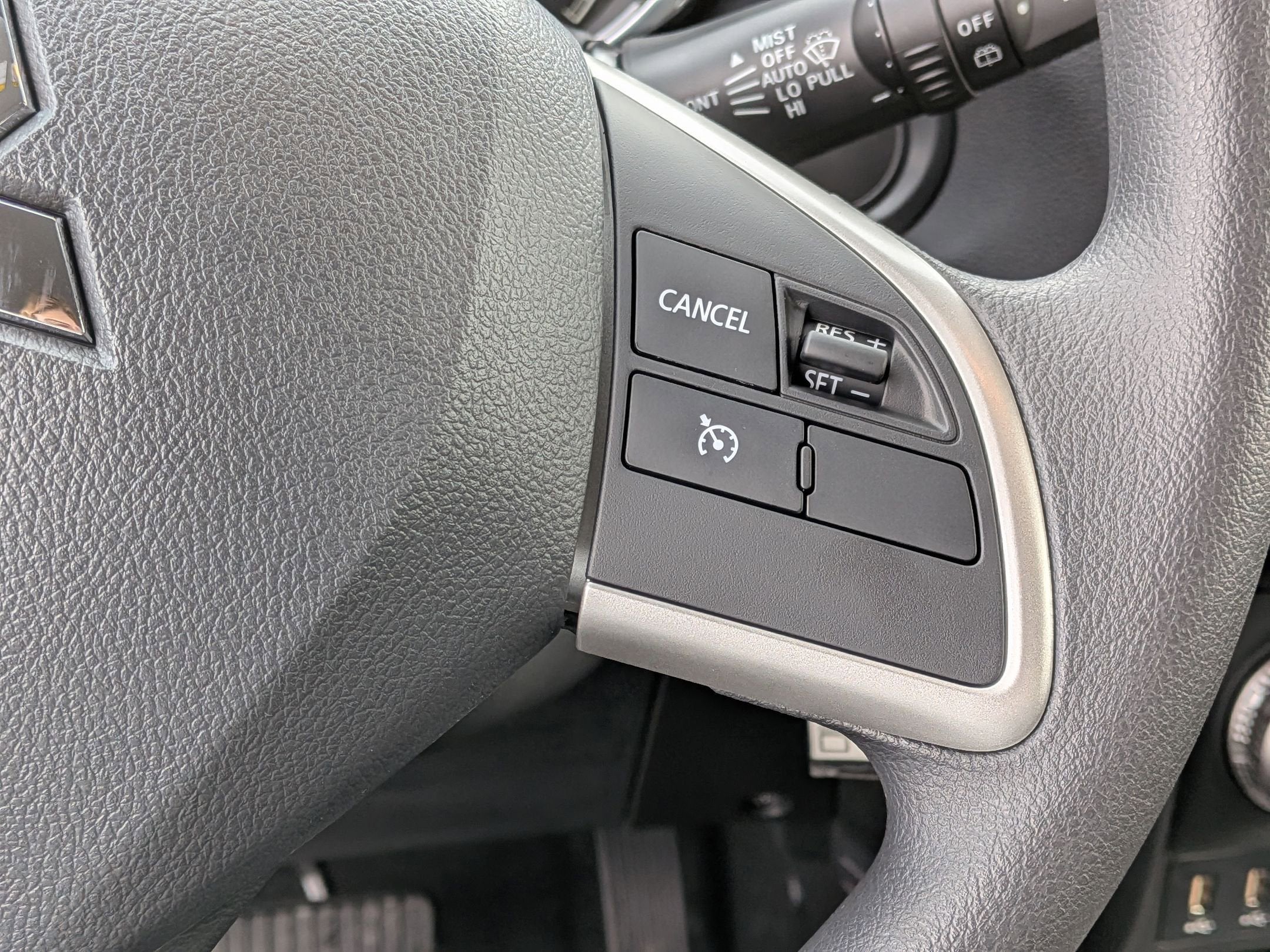 2026 Mitsubishi Outlander Sport ES