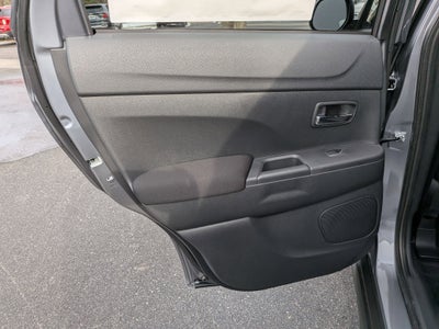 2026 Mitsubishi Outlander Sport ES