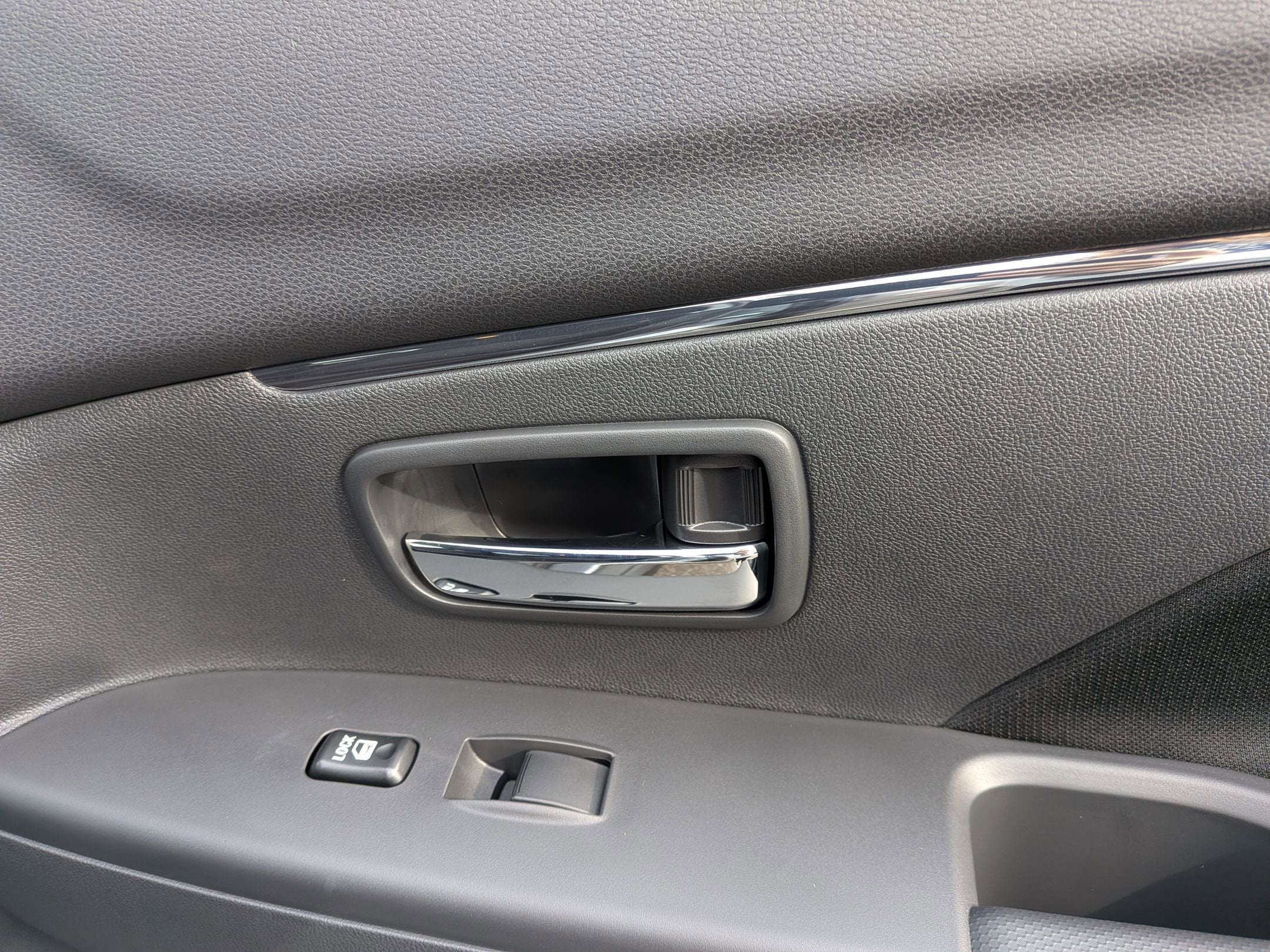 2026 Mitsubishi Outlander Sport ES