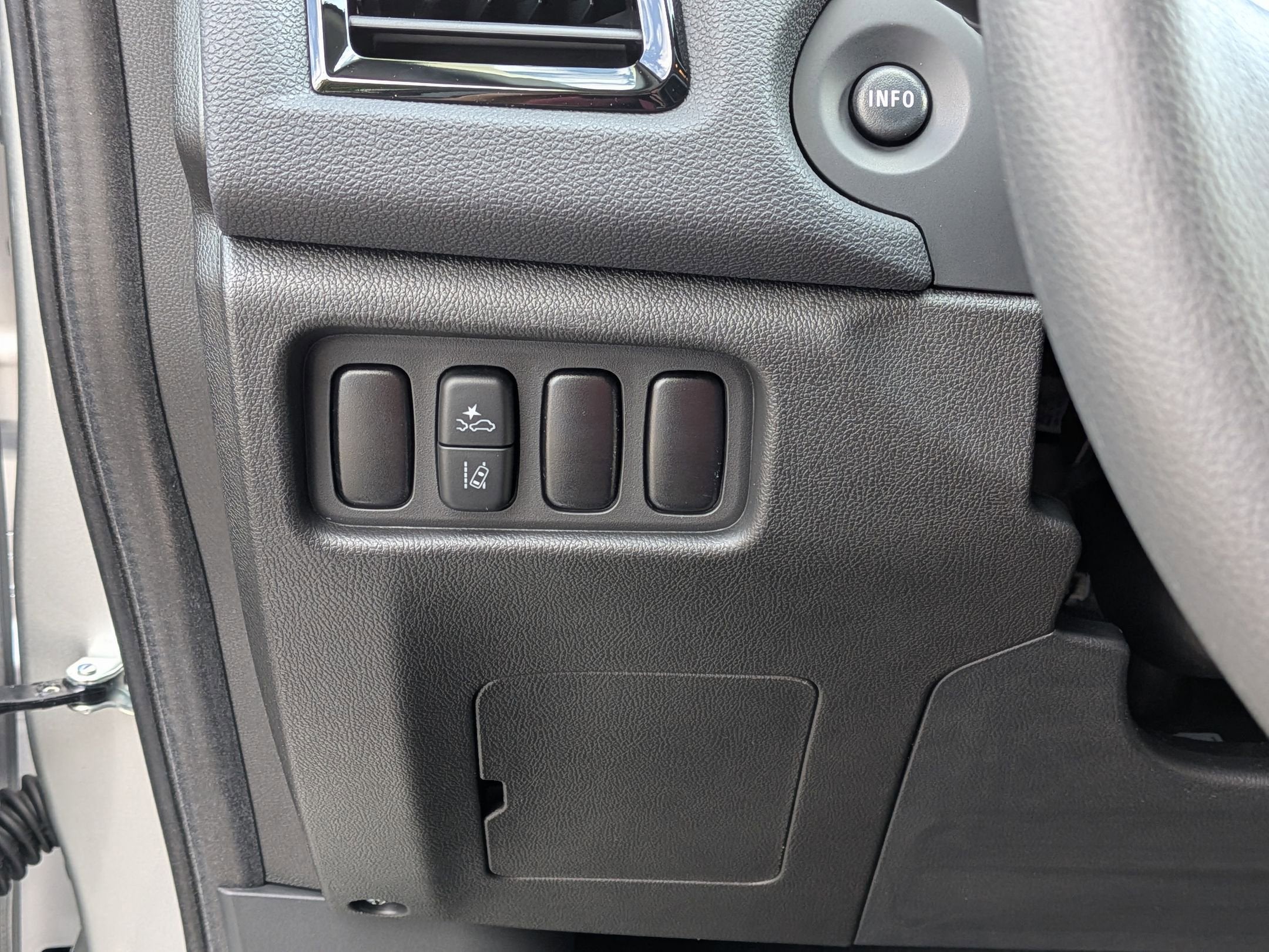2026 Mitsubishi Outlander Sport ES