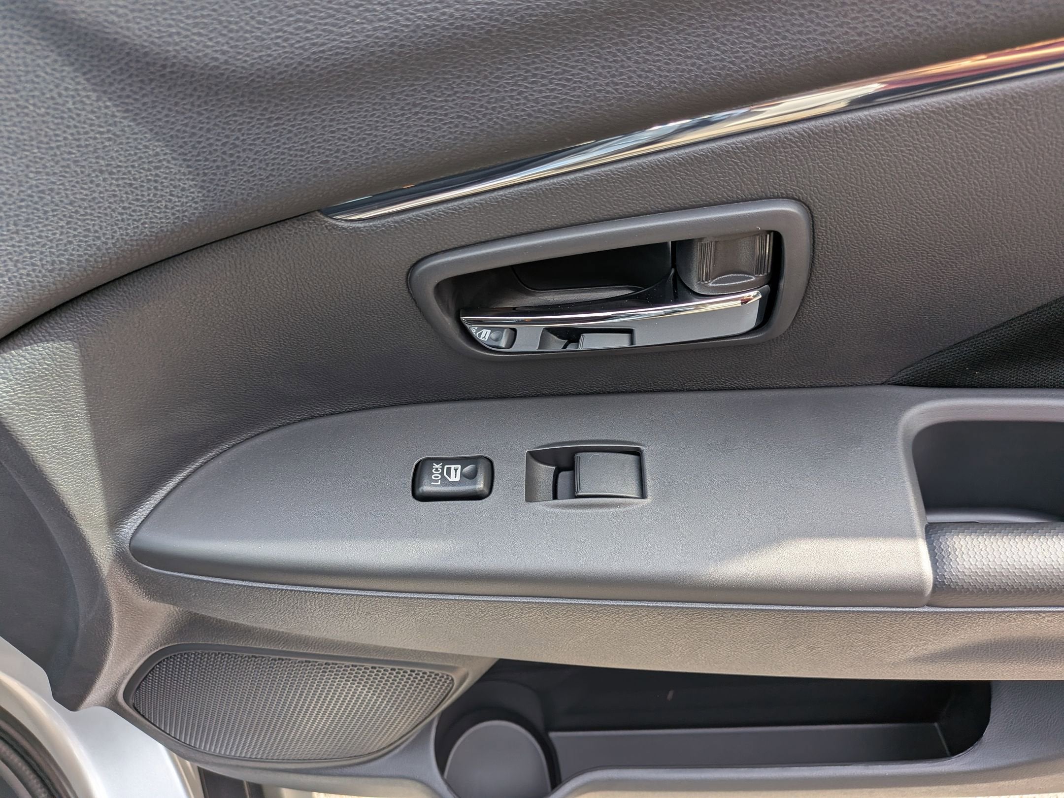 2026 Mitsubishi Outlander Sport ES