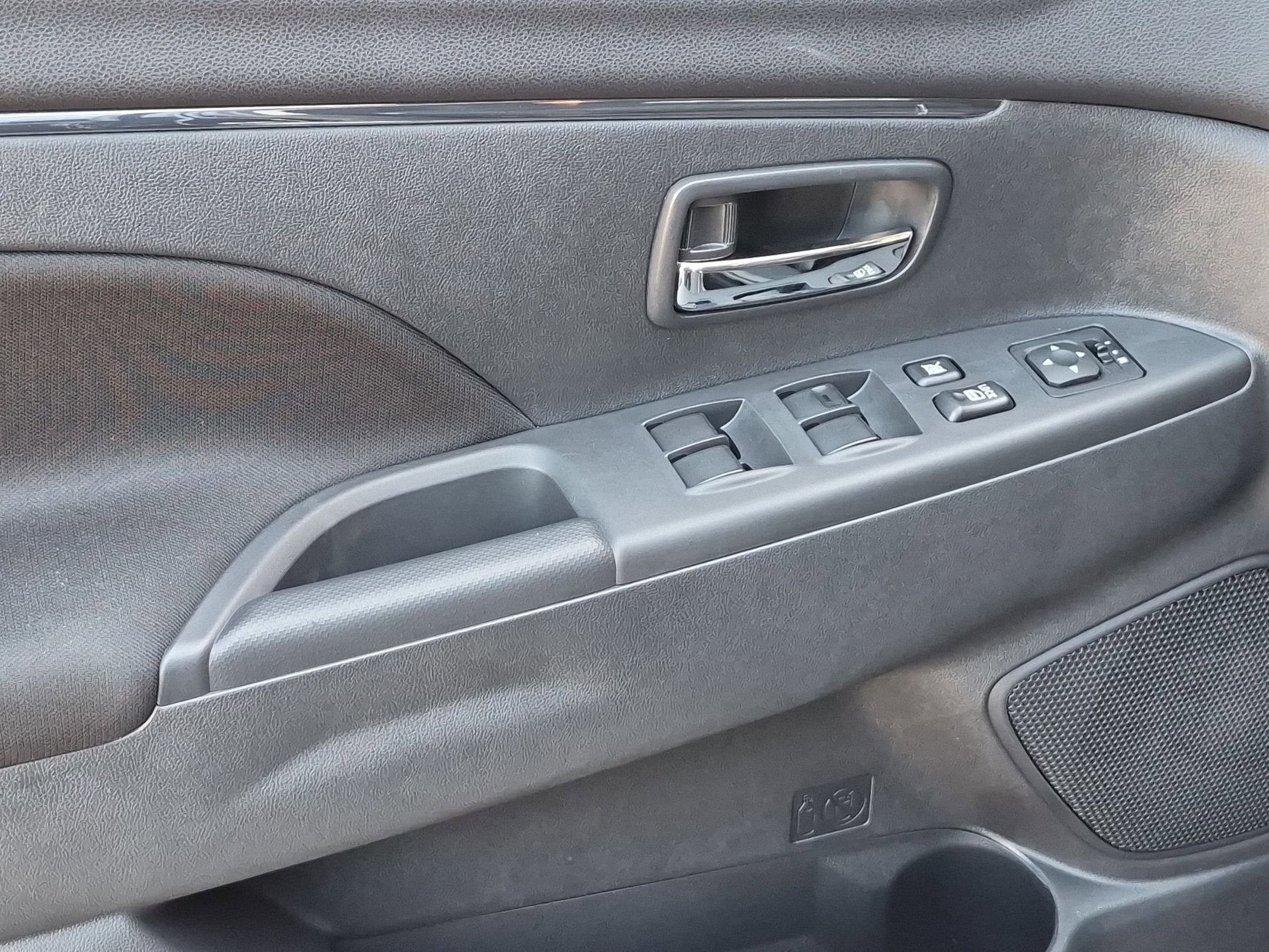 2026 Mitsubishi Outlander Sport ES