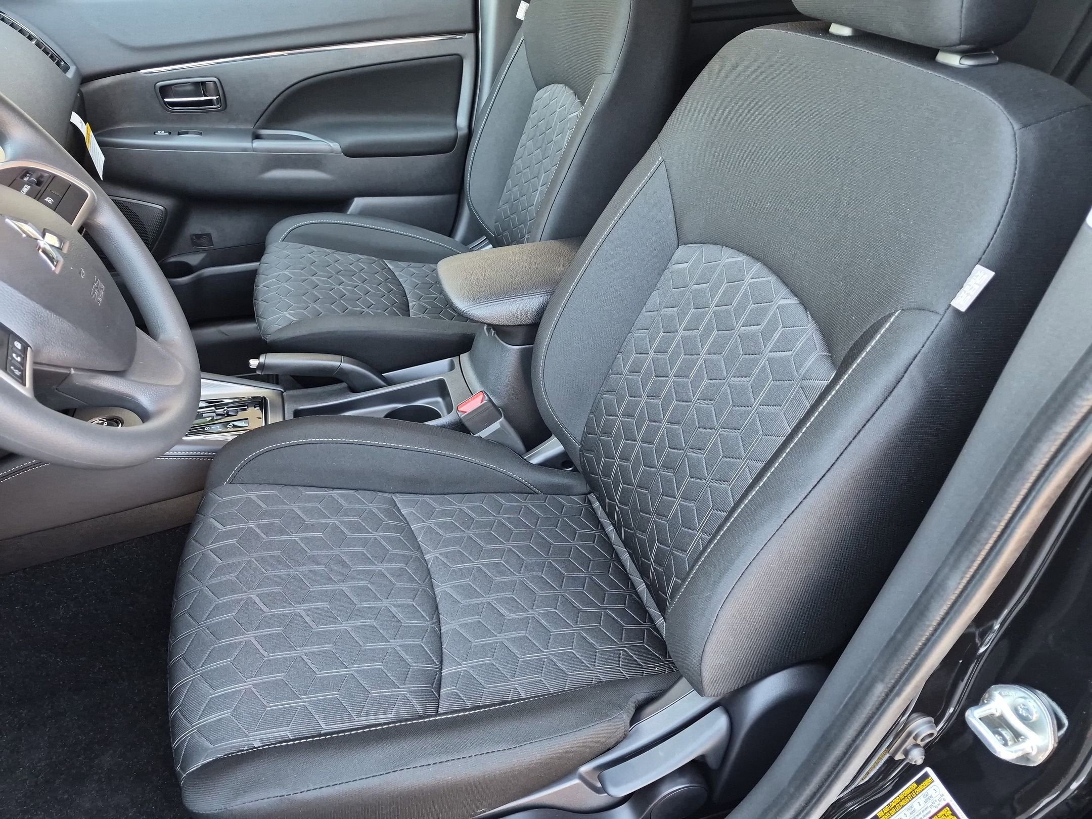 2026 Mitsubishi Outlander Sport ES