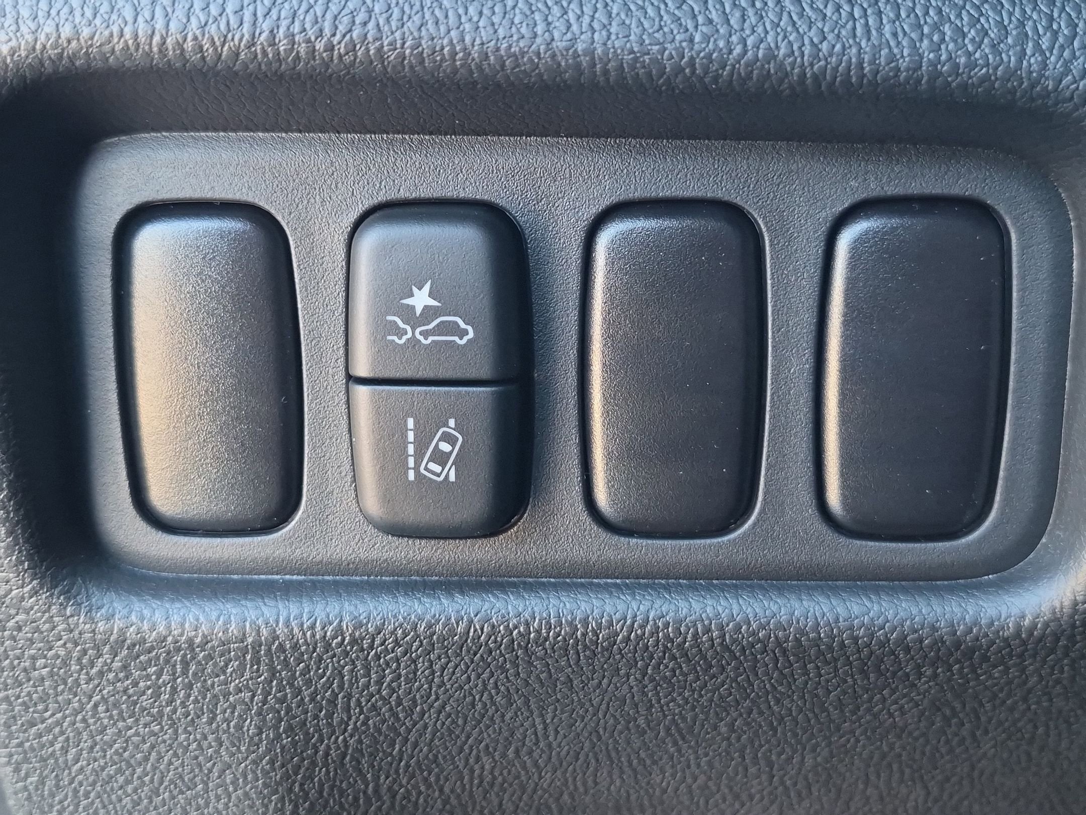 2026 Mitsubishi Outlander Sport ES