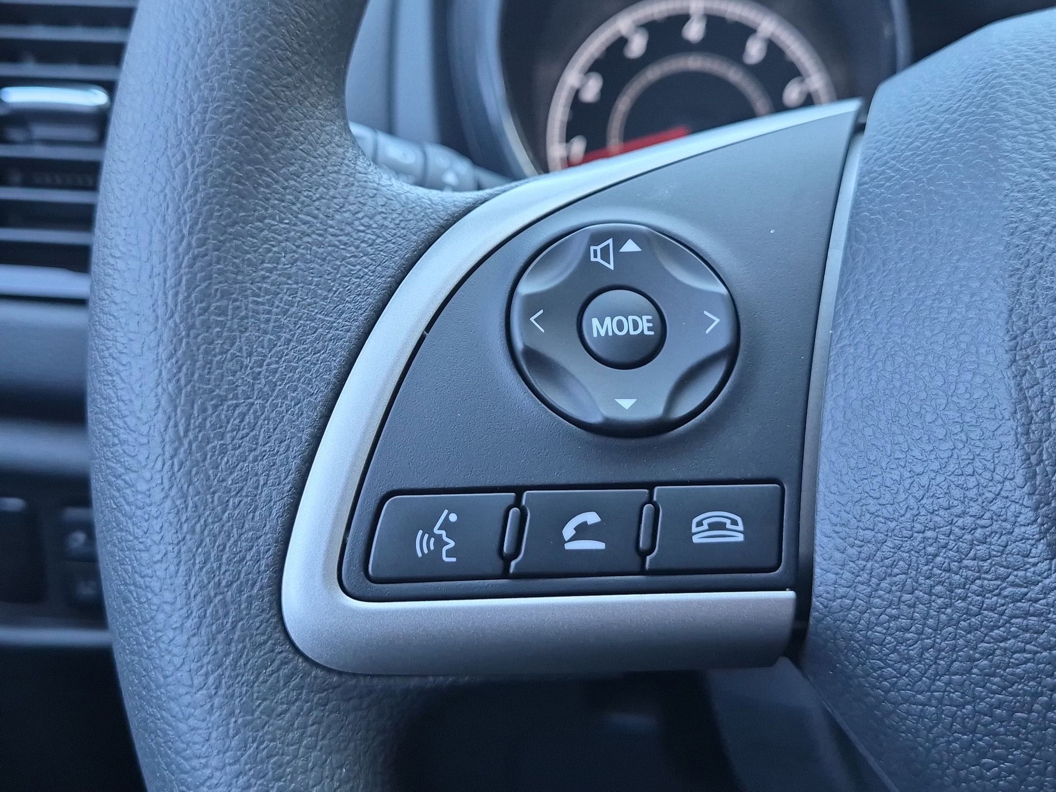 2026 Mitsubishi Outlander Sport ES