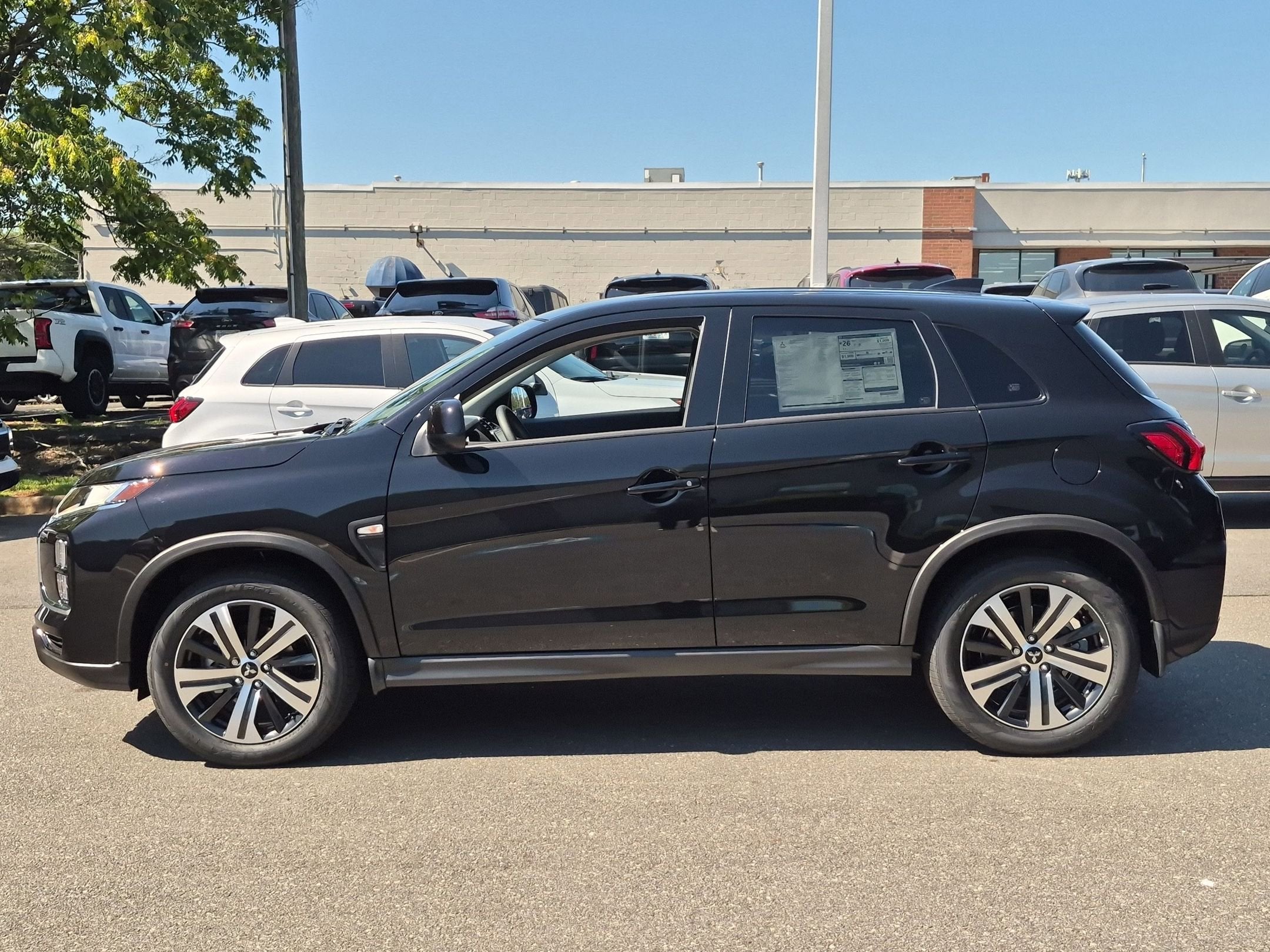 2026 Mitsubishi Outlander Sport ES