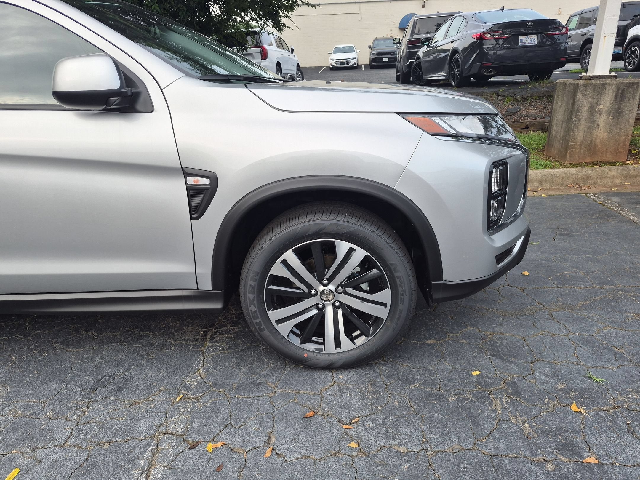 2026 Mitsubishi Outlander Sport ES