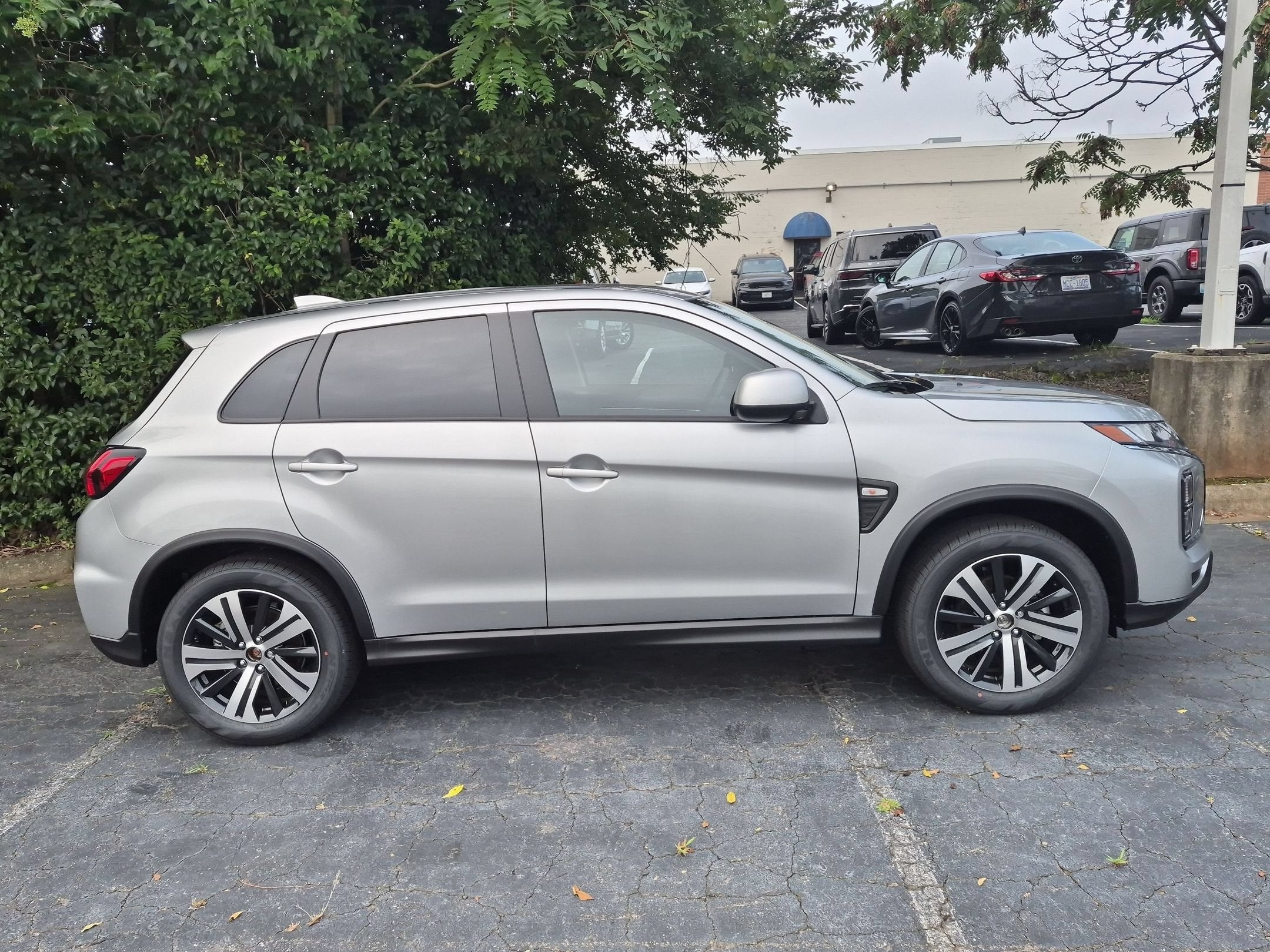 2026 Mitsubishi Outlander Sport ES