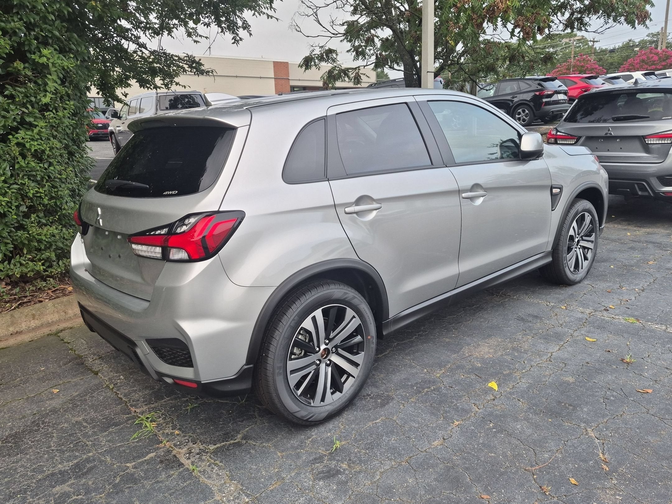 2026 Mitsubishi Outlander Sport ES