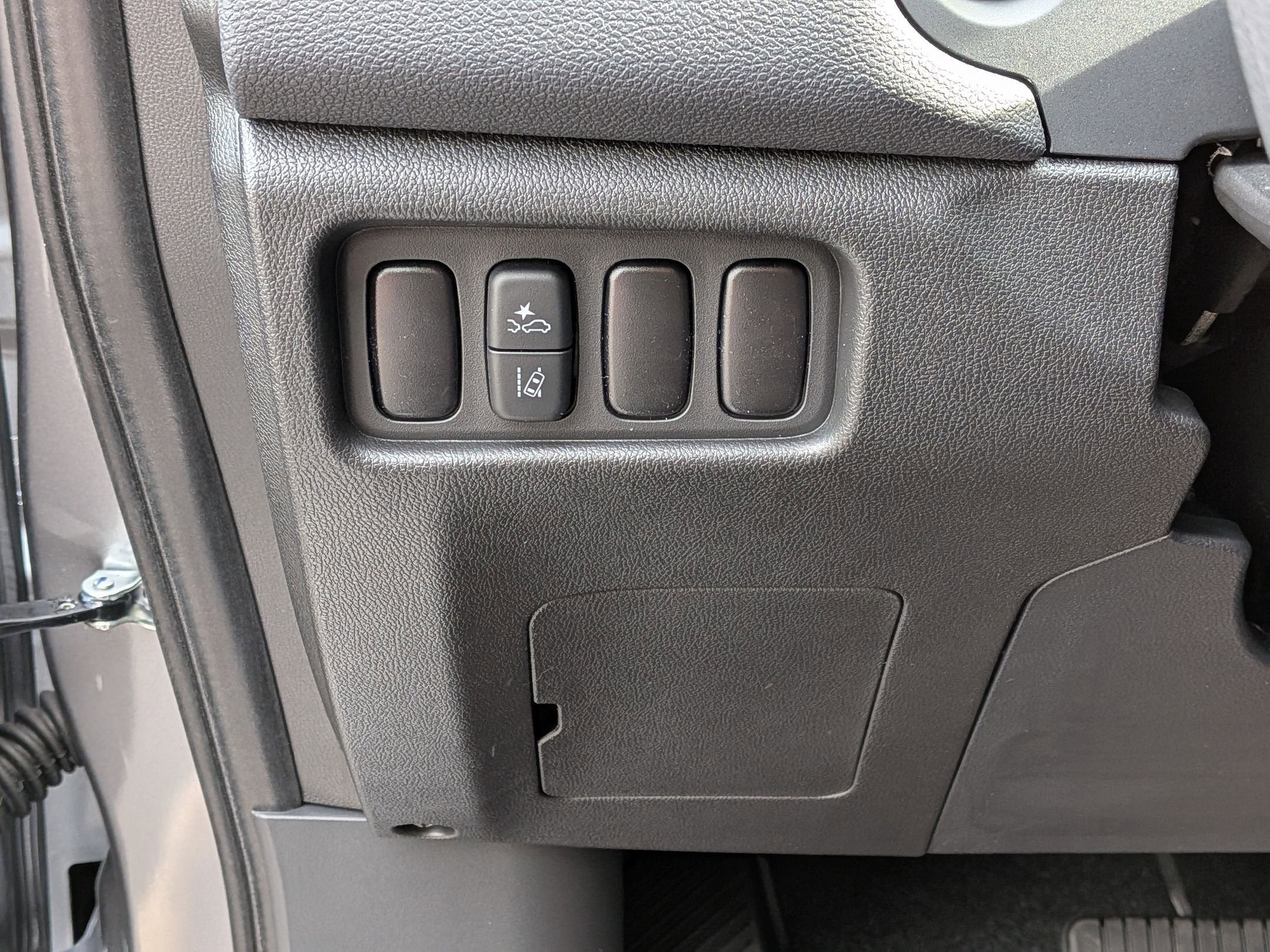 2026 Mitsubishi Outlander Sport ES