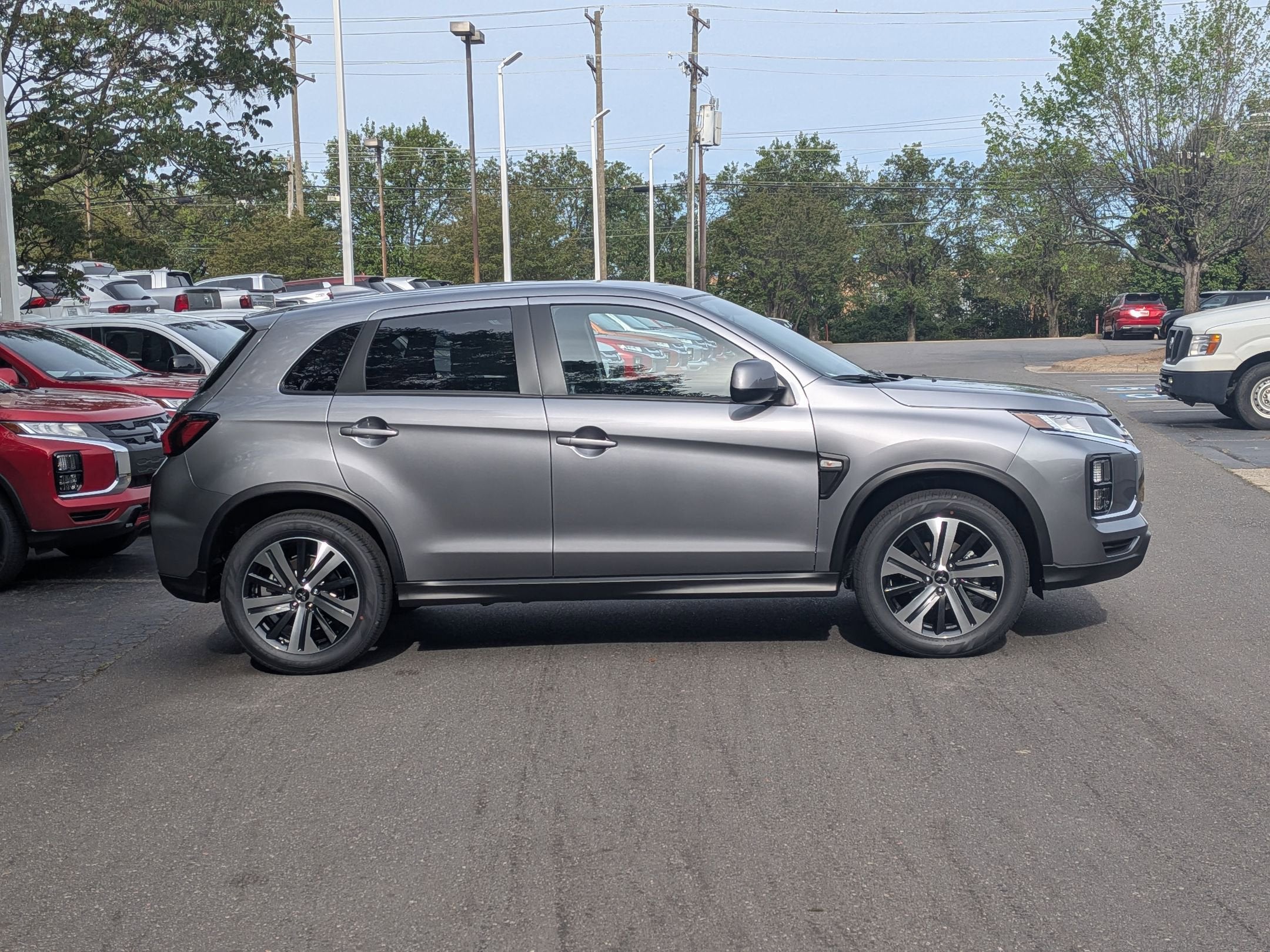 2026 Mitsubishi Outlander Sport ES