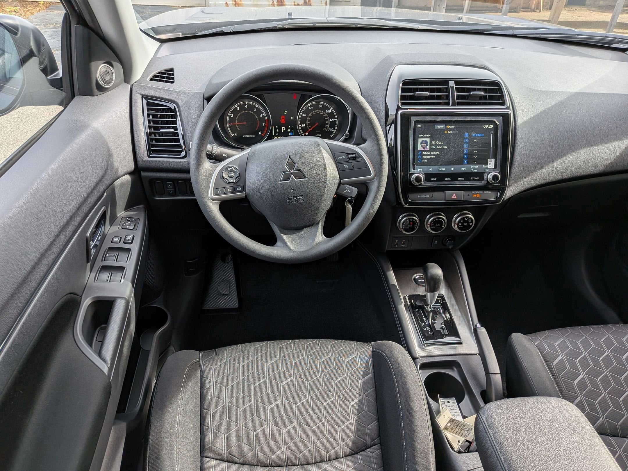 2026 Mitsubishi Outlander Sport ES