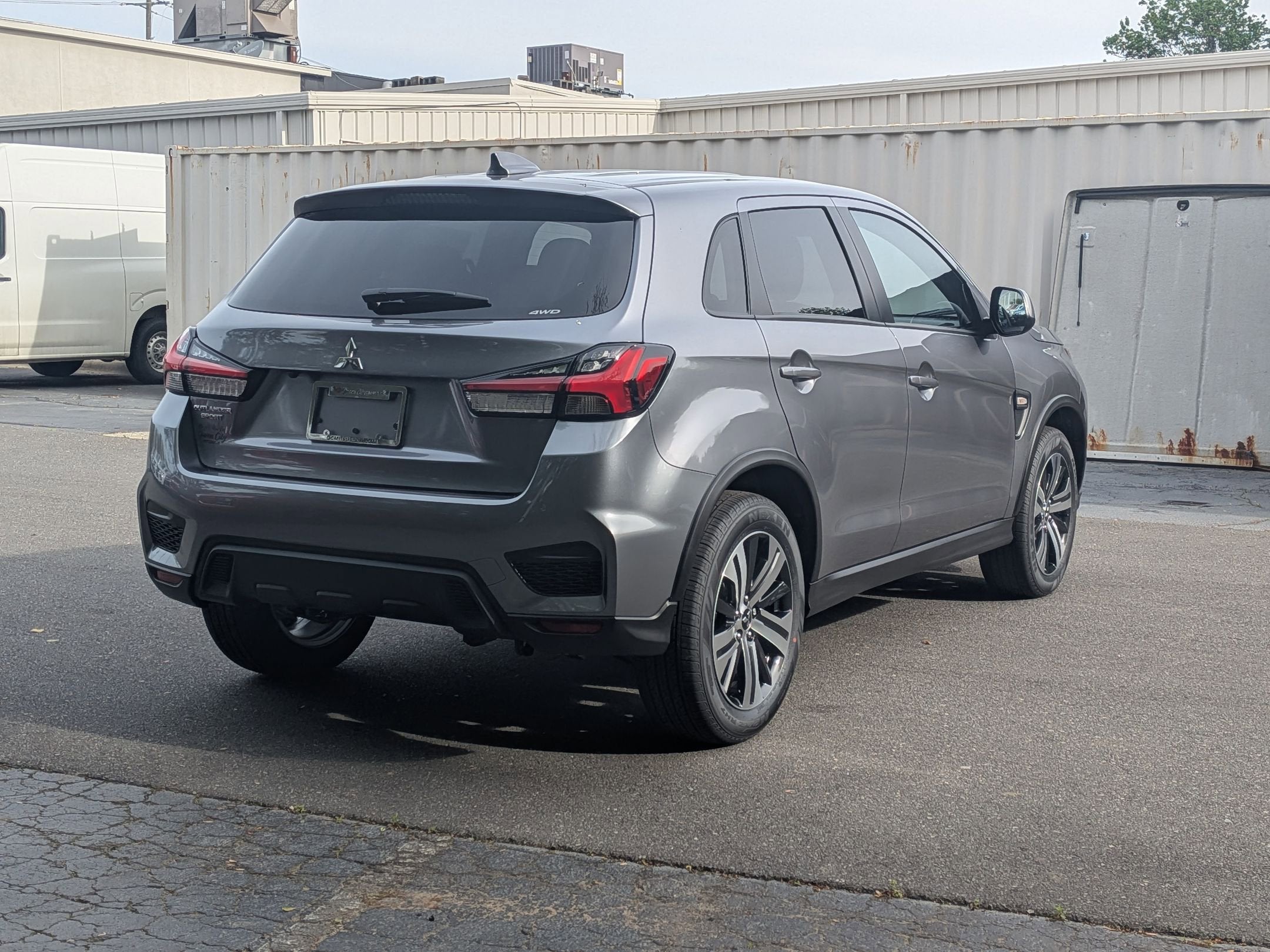 2026 Mitsubishi Outlander Sport ES