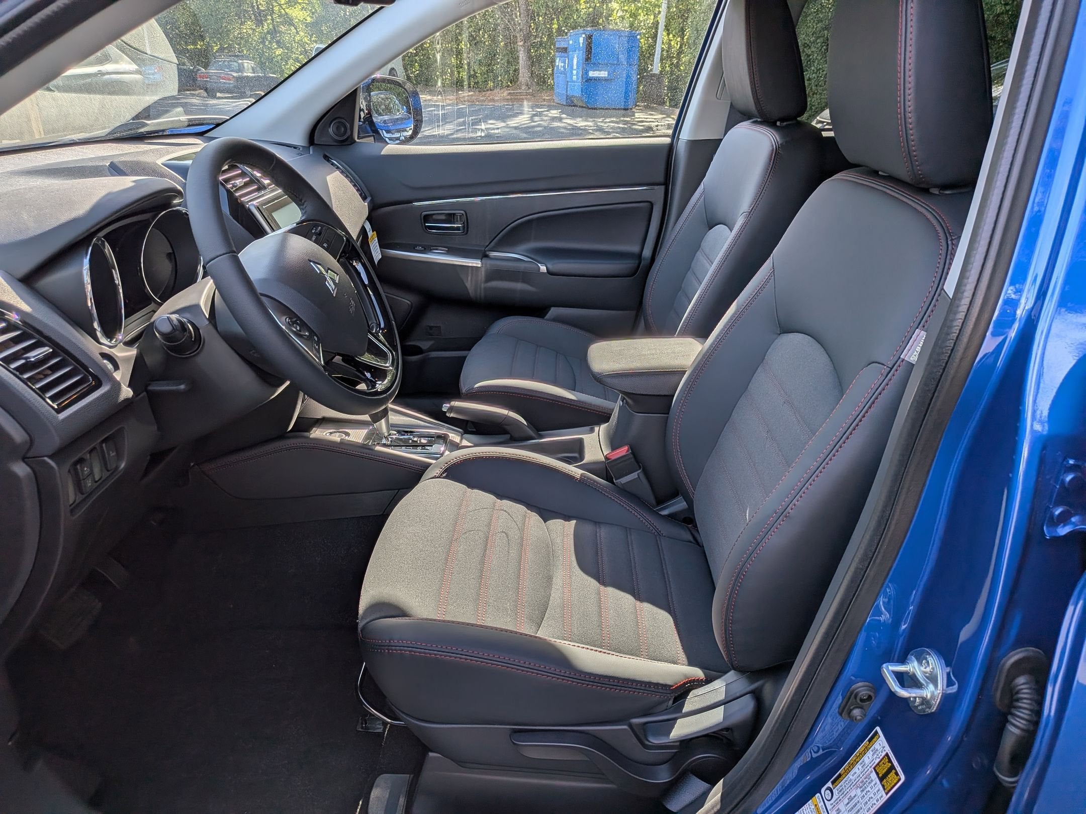 2026 Mitsubishi Outlander Sport SE