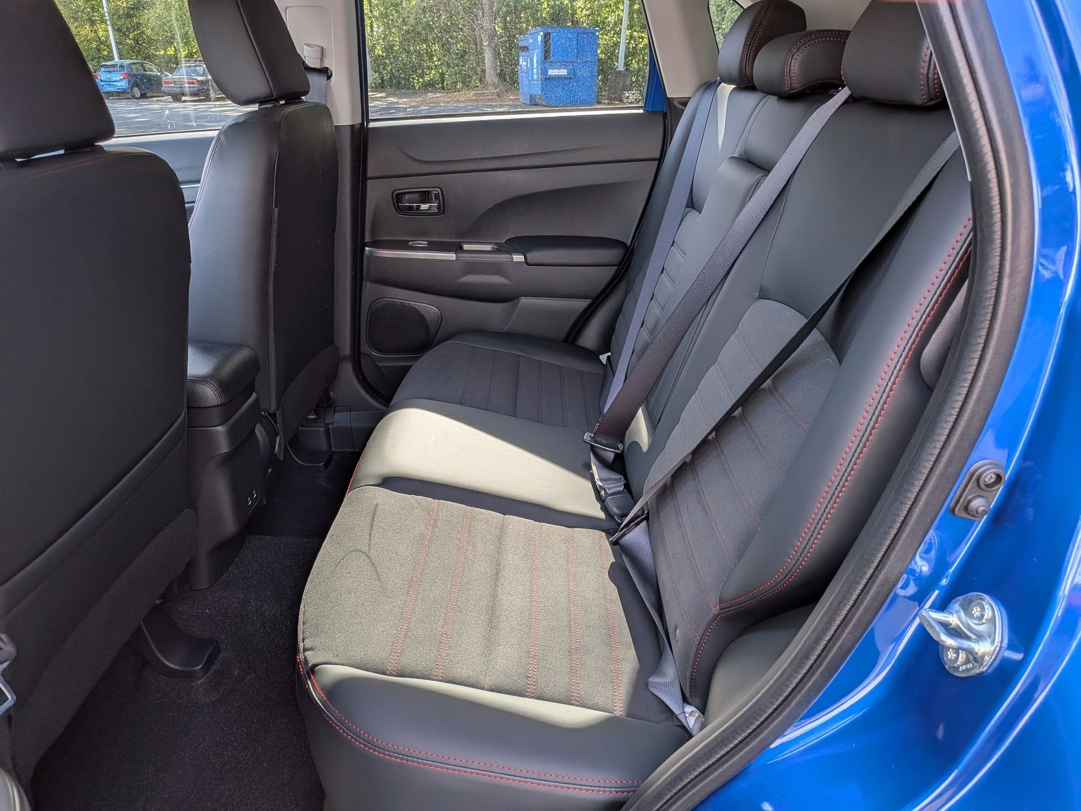 2026 Mitsubishi Outlander Sport SE