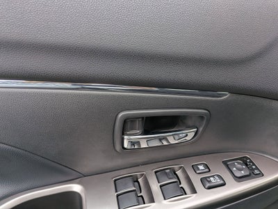 2025 Mitsubishi Outlander Sport SE