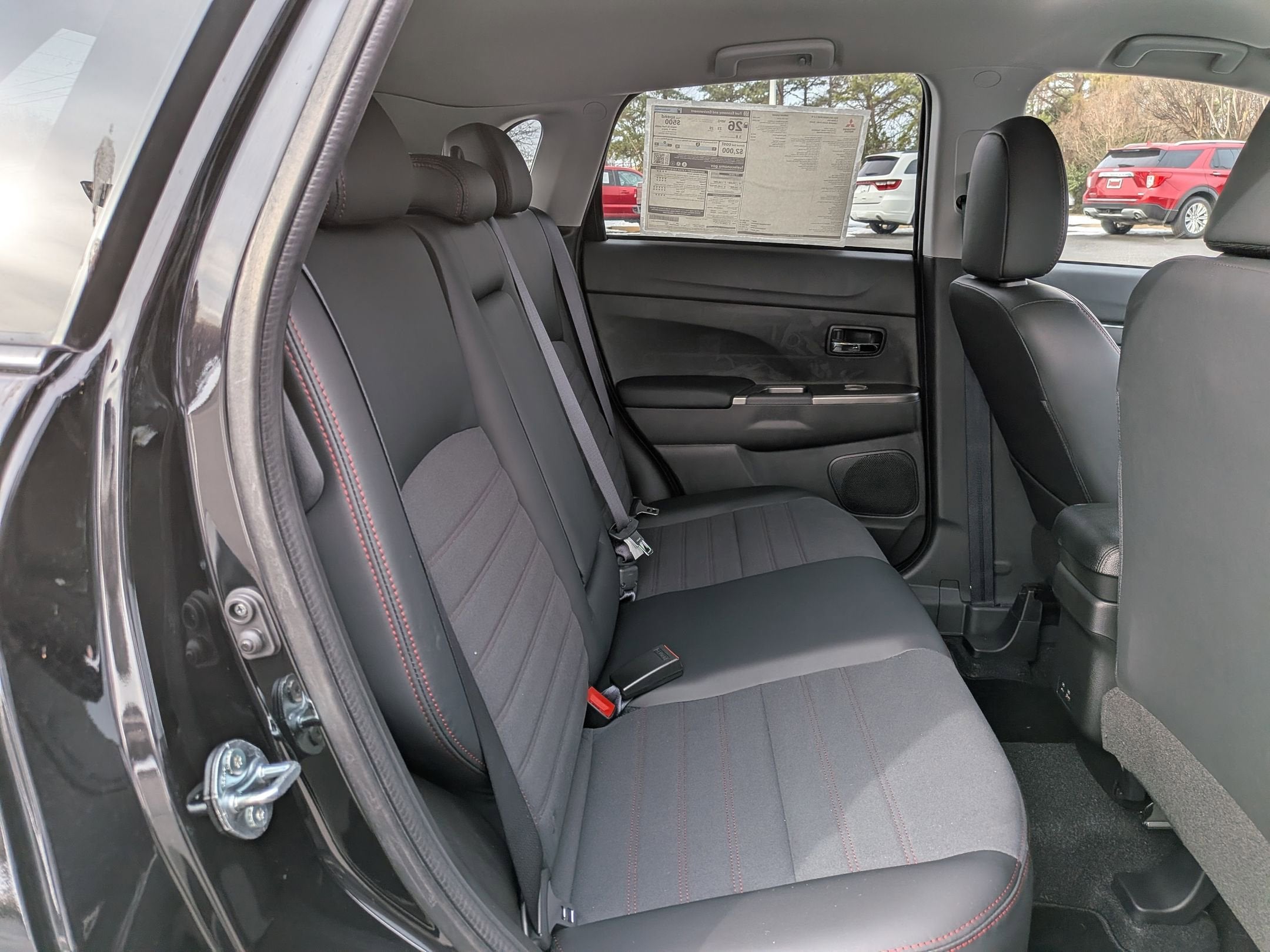 2025 Mitsubishi Outlander Sport SE