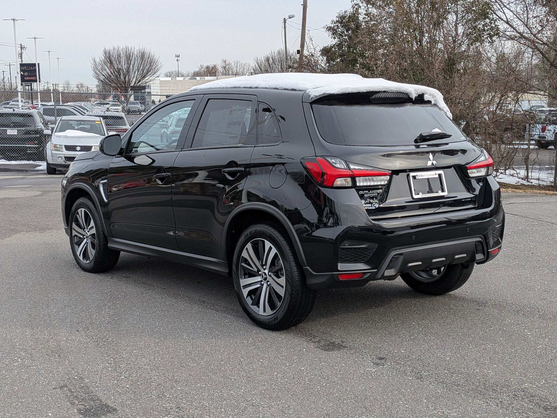 2025 Mitsubishi Outlander Sport SE