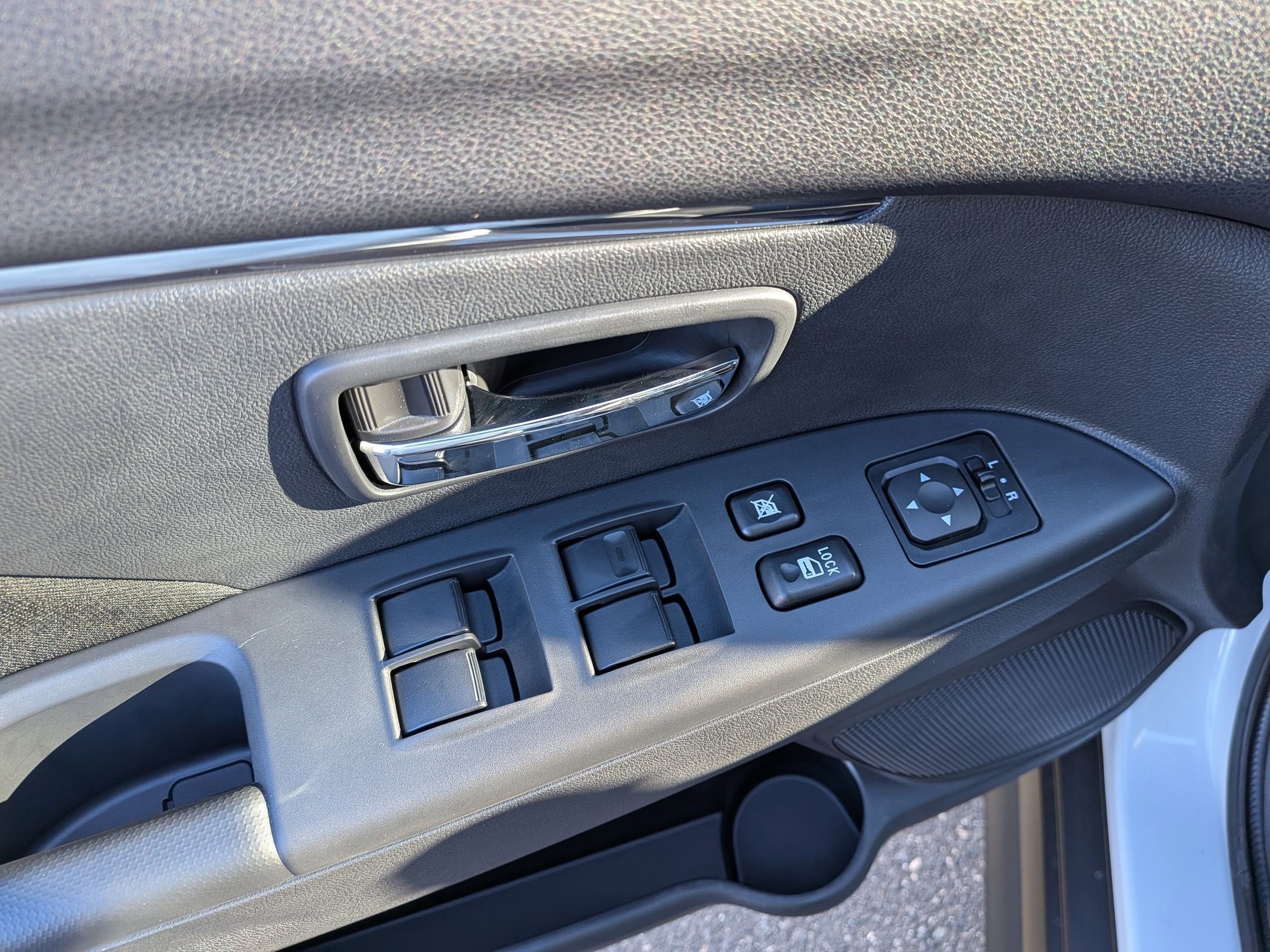 2026 Mitsubishi Outlander Sport ES