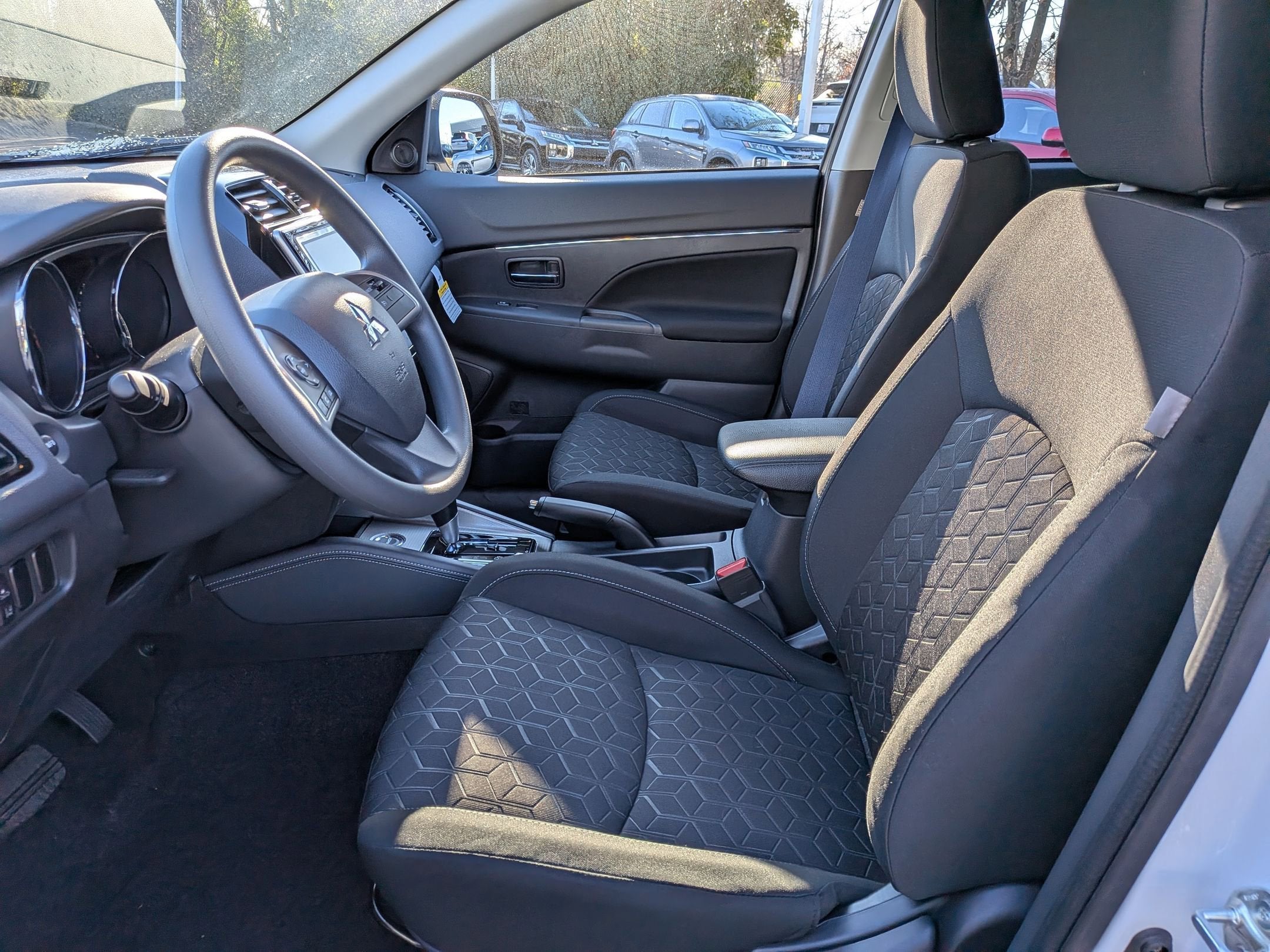 2026 Mitsubishi Outlander Sport ES