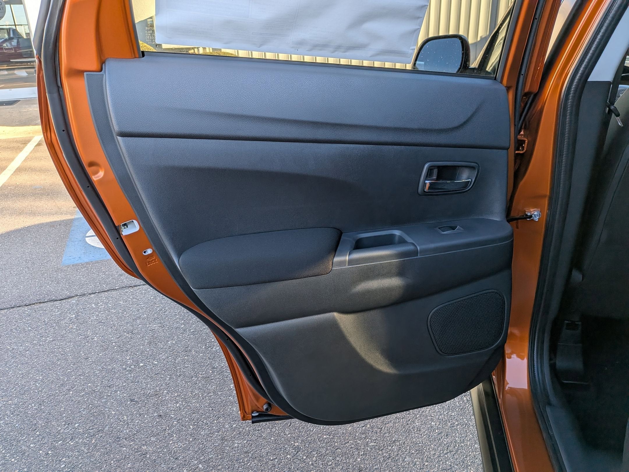 2026 Mitsubishi Outlander Sport ES