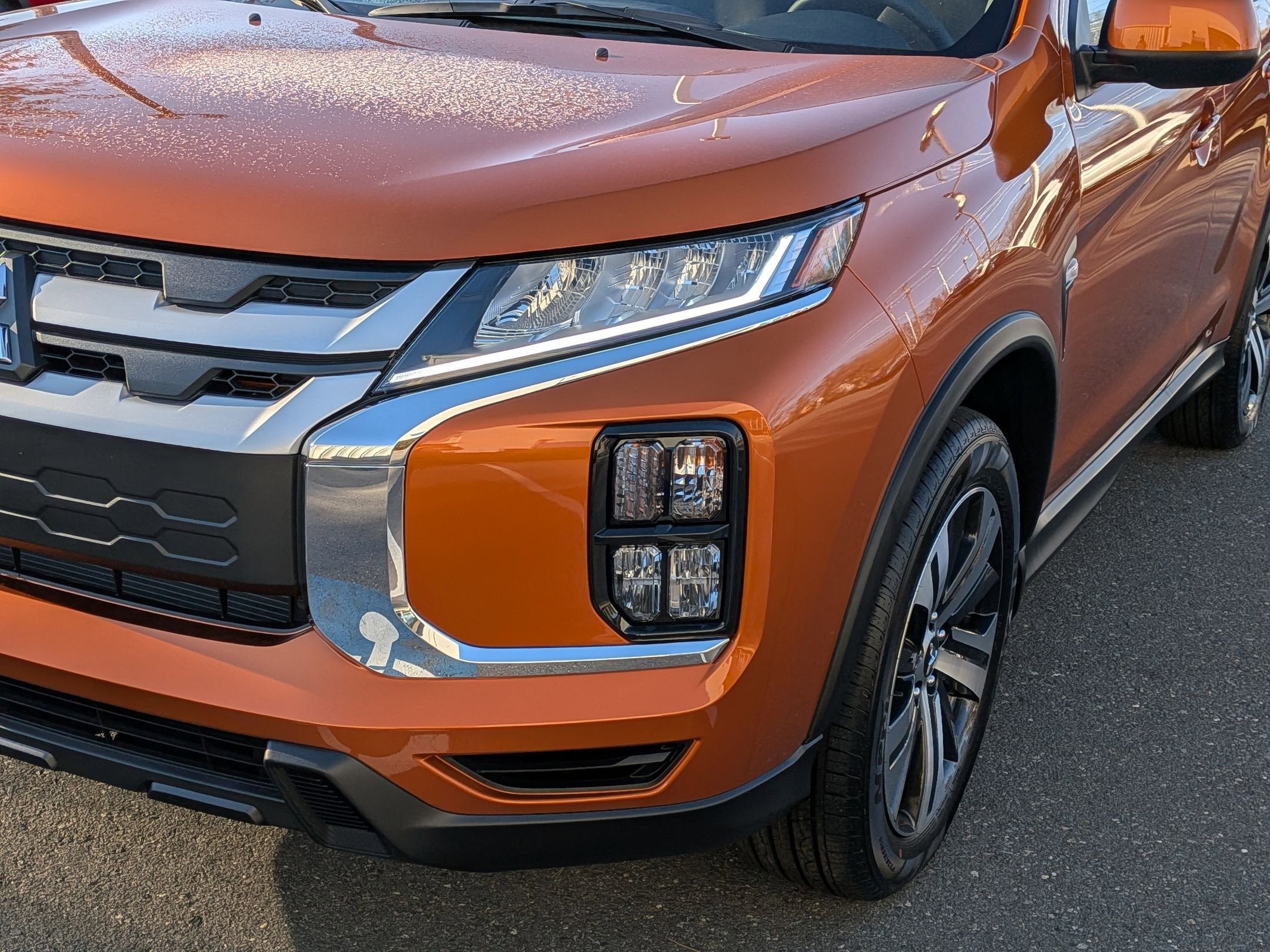 2026 Mitsubishi Outlander Sport ES