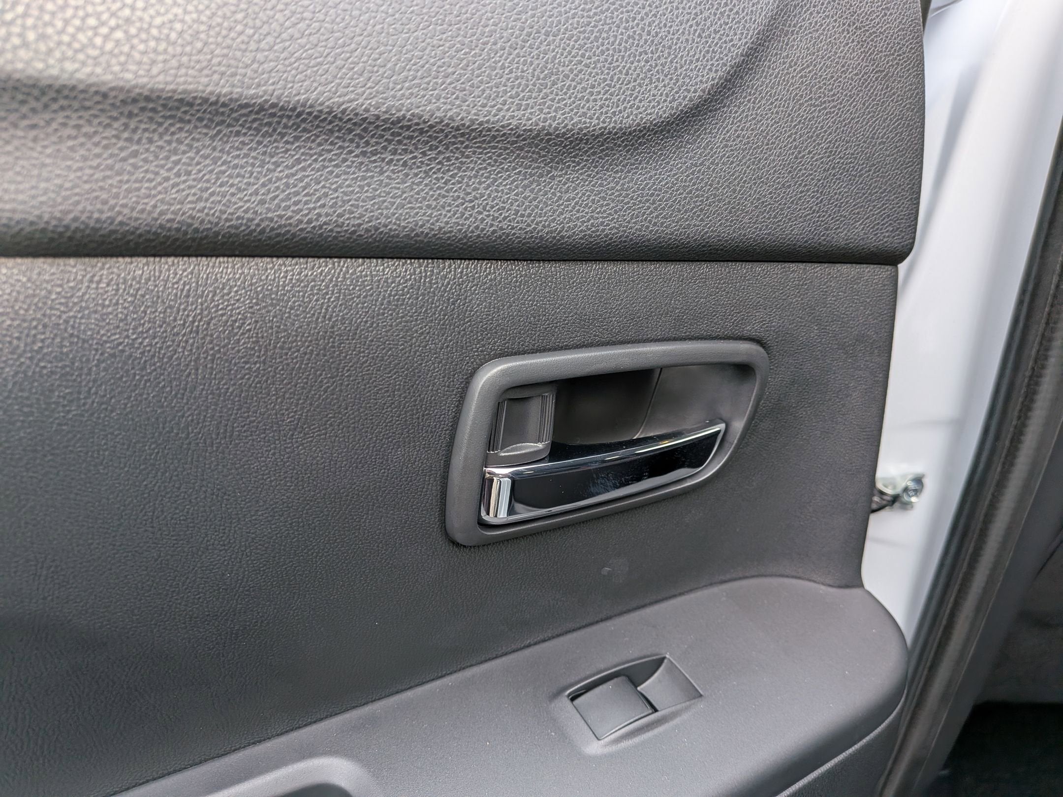 2026 Mitsubishi Outlander Sport ES