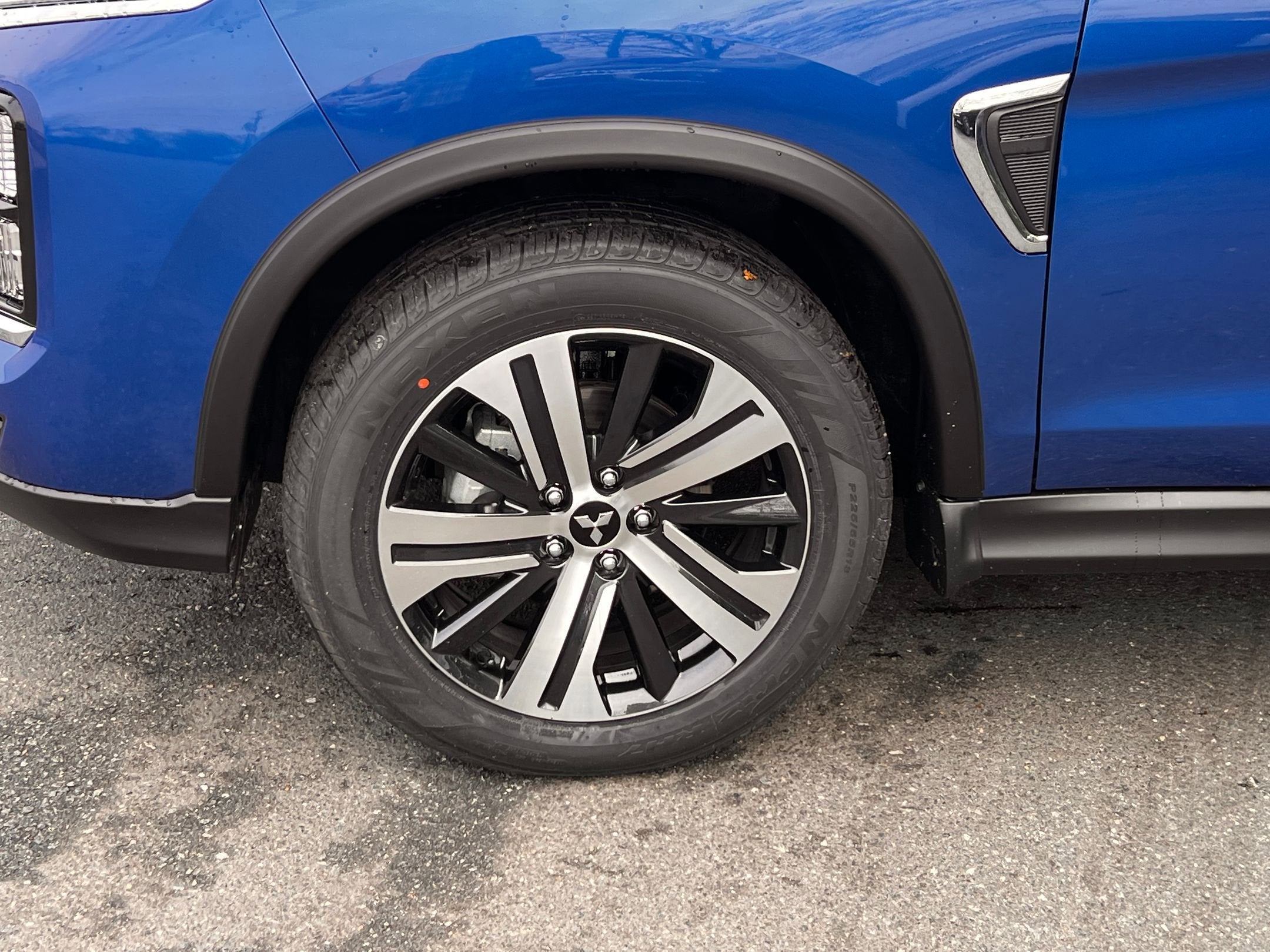 2026 Mitsubishi Outlander Sport SE