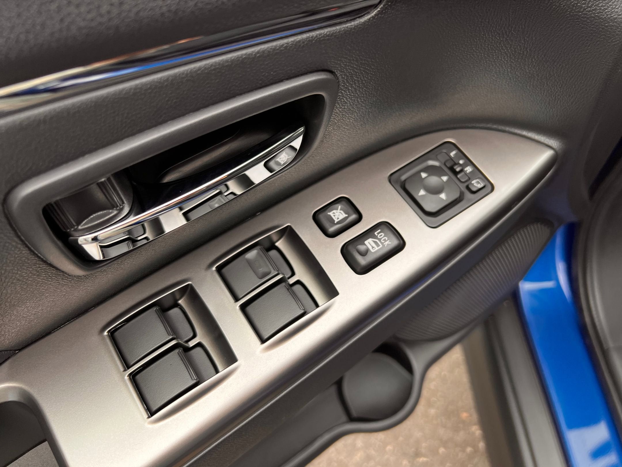 2026 Mitsubishi Outlander Sport SE