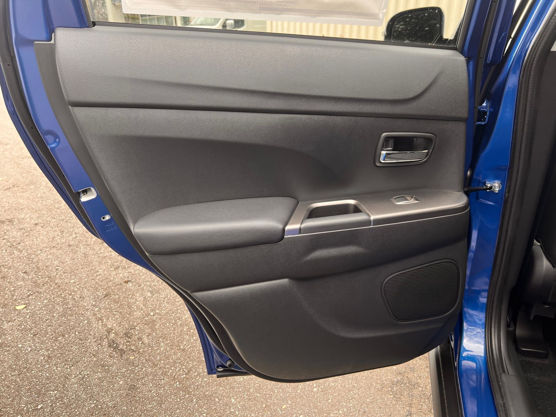 2026 Mitsubishi Outlander Sport SE