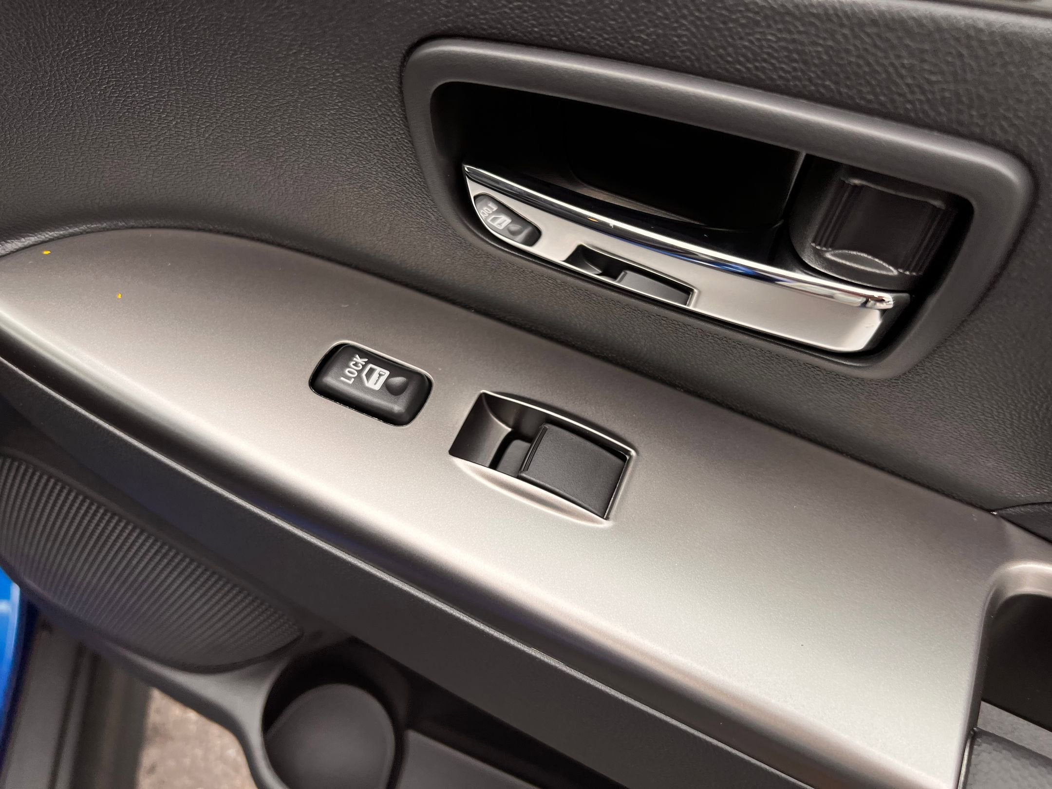 2026 Mitsubishi Outlander Sport SE