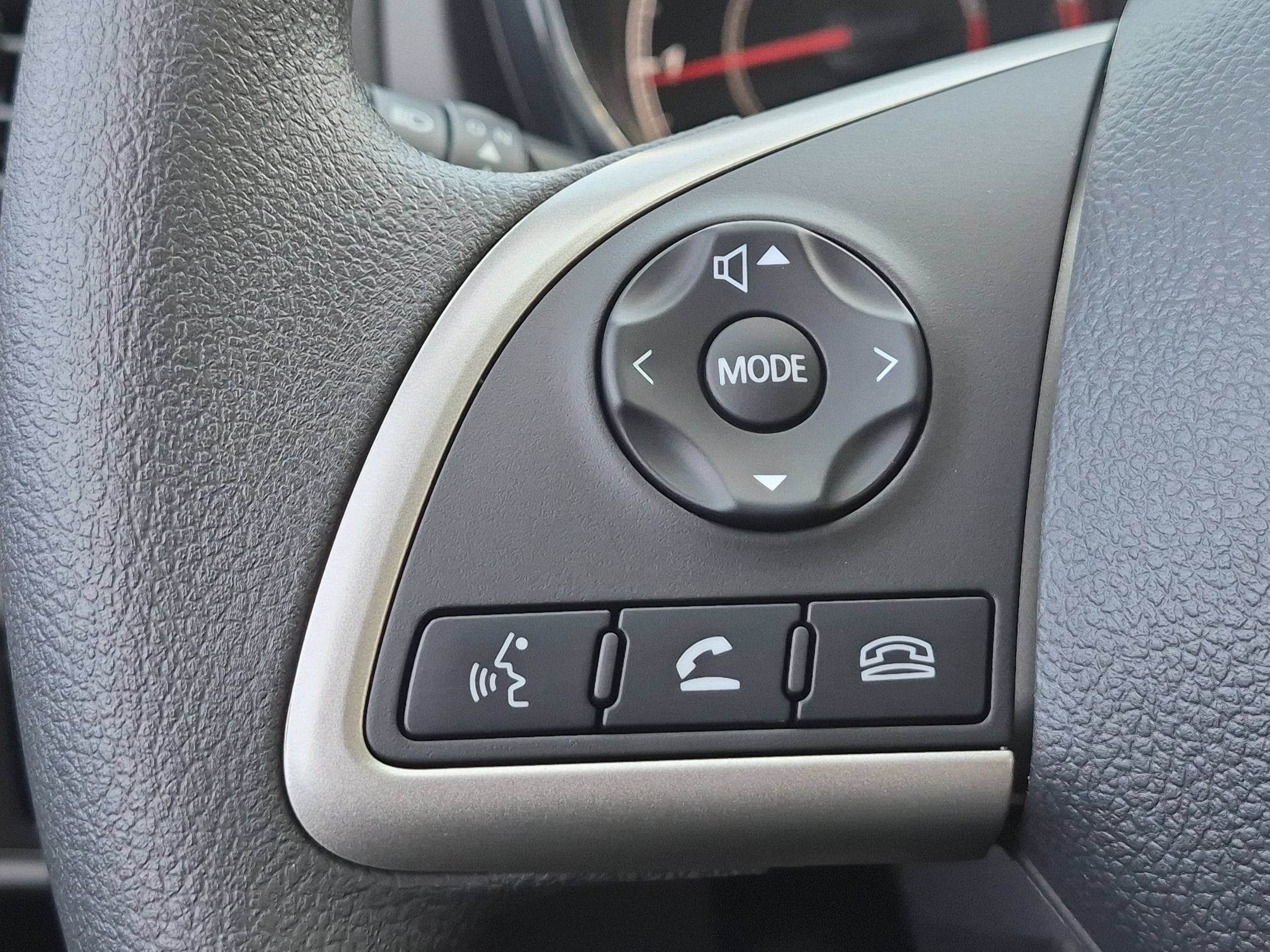 2026 Mitsubishi Outlander Sport ES