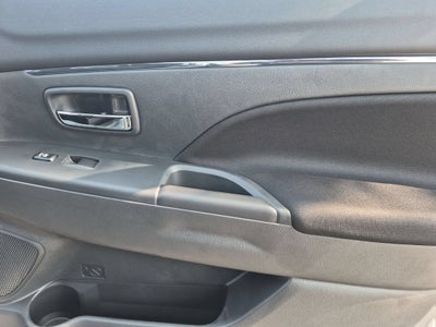 2026 Mitsubishi Outlander Sport ES