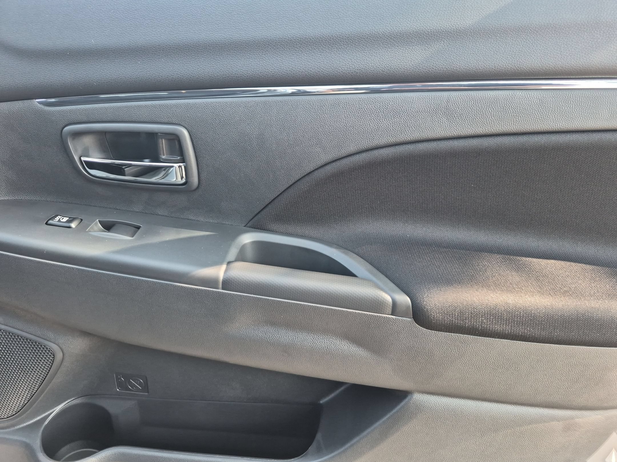 2026 Mitsubishi Outlander Sport ES