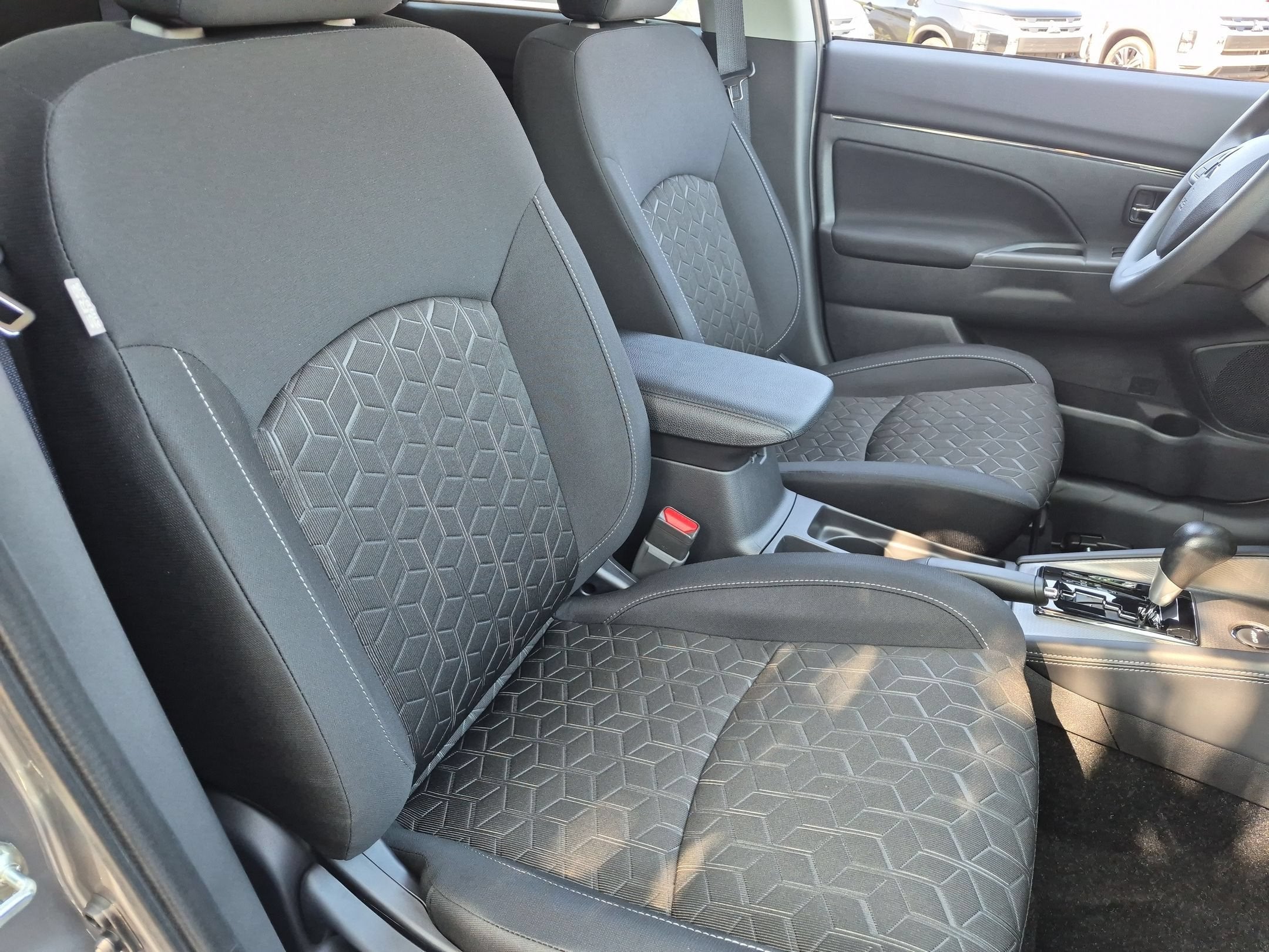 2026 Mitsubishi Outlander Sport ES